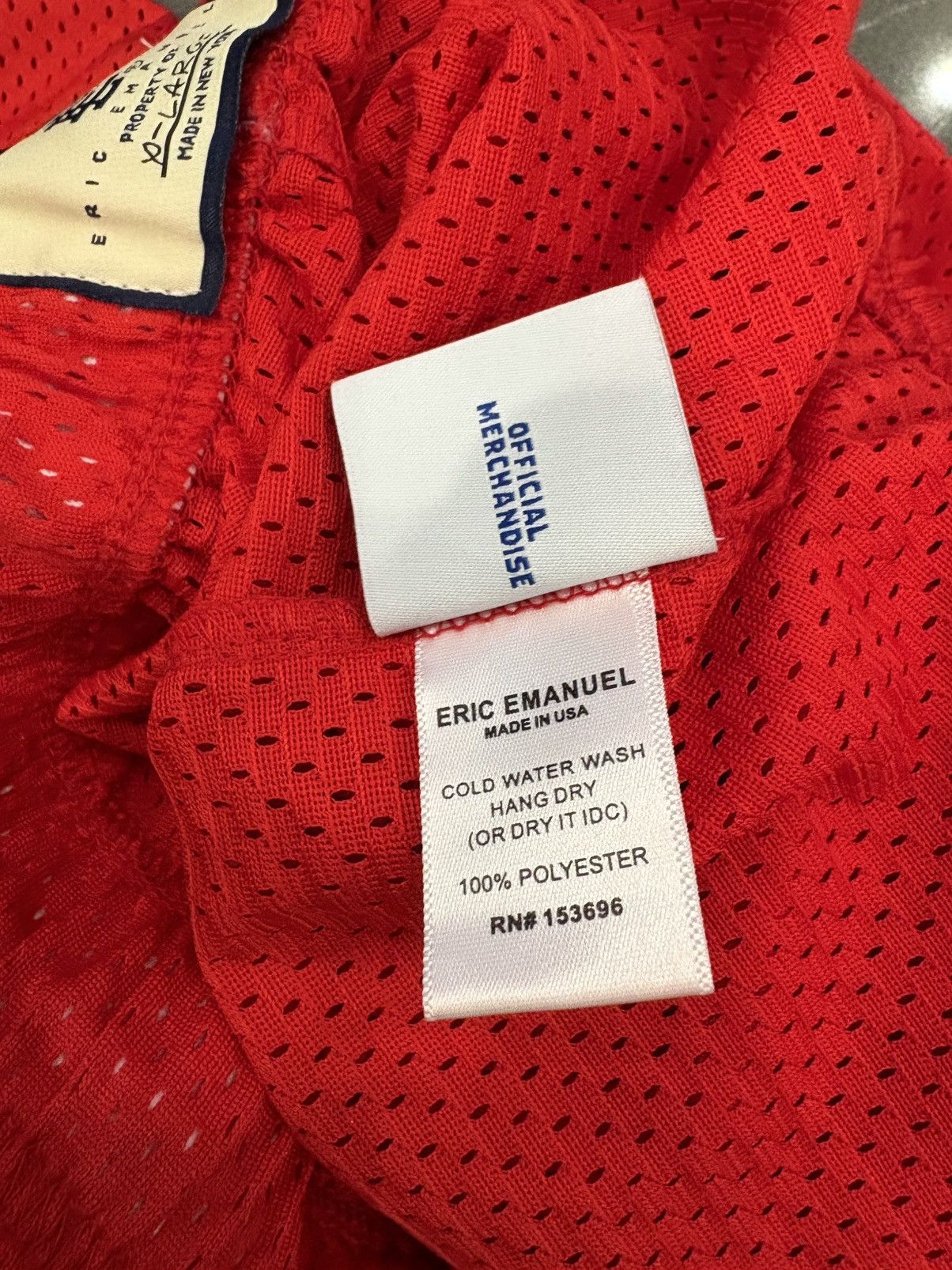 Eric Emanuel Eric Emanuel EE Basic Short Red White SS25 XL Size US 30 / EU 46 - 5 Thumbnail
