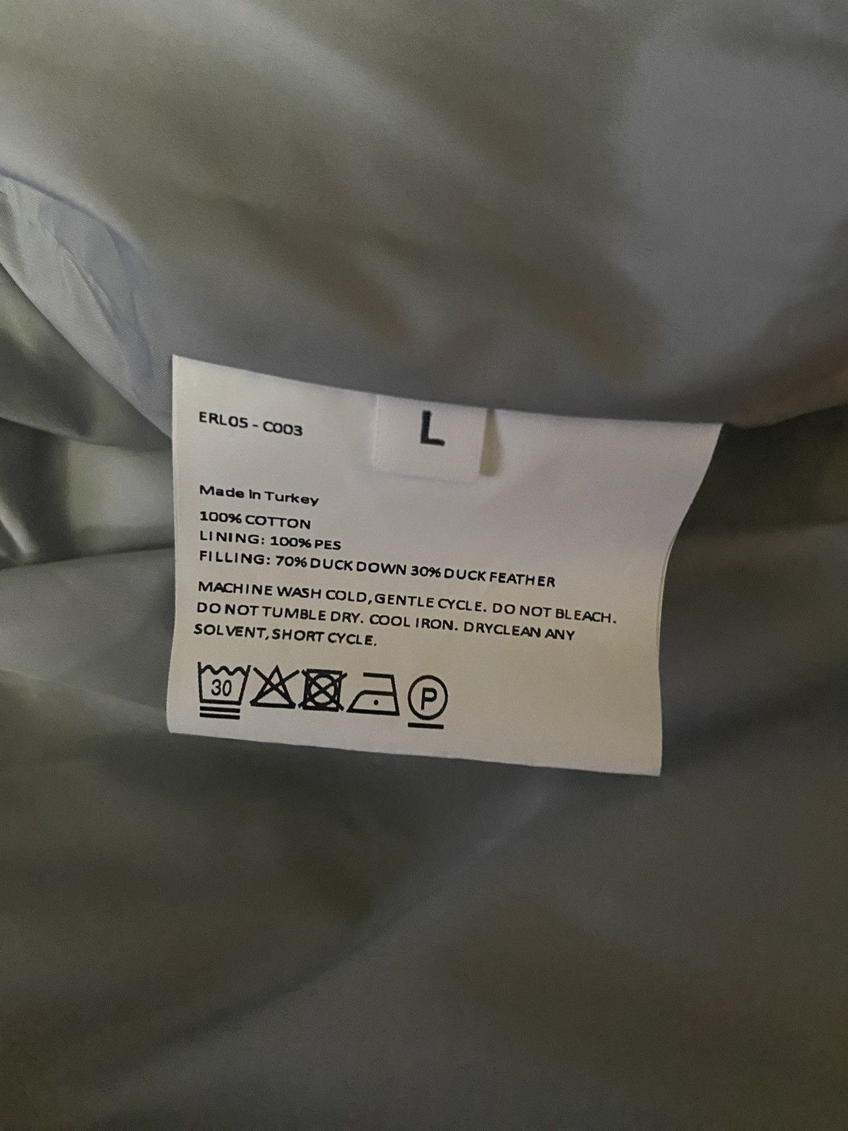 ERL Sunset Down Puffer Size US L / EU 52-54 / 3 - 4 Thumbnail