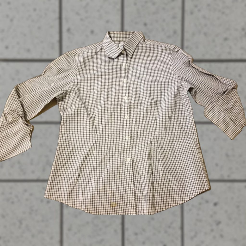Brooks Brothers Womens Brooks Brothers Dress Shirt Blouse 8 Gray Cotton Button Shirt Womens Size M / US 6-8 / IT 42-44 - 1 Thumbnail