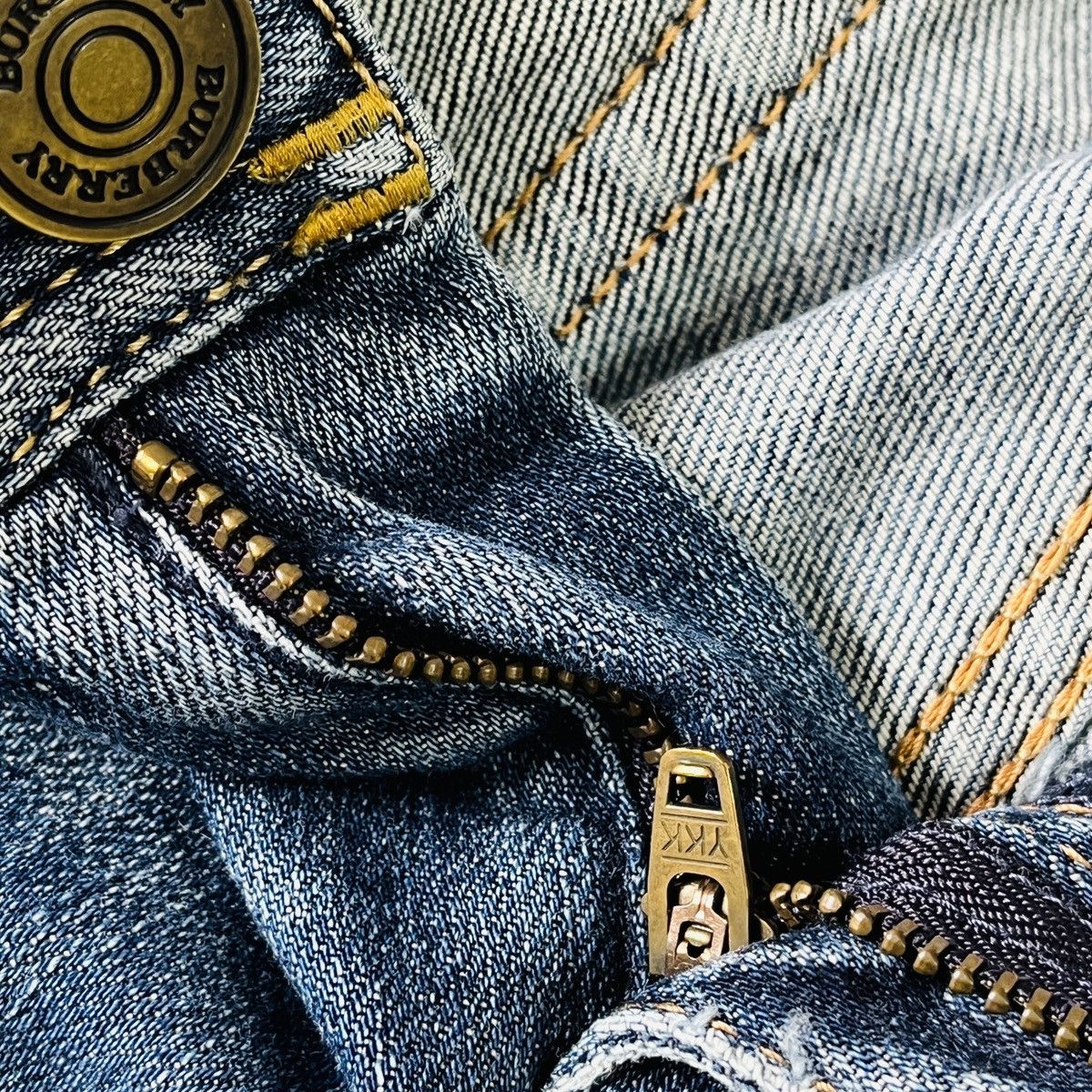 Burberry Vintage Burberry Italy Denim Jeans Size 34" / US 12 / IT 48 - 19 Thumbnail