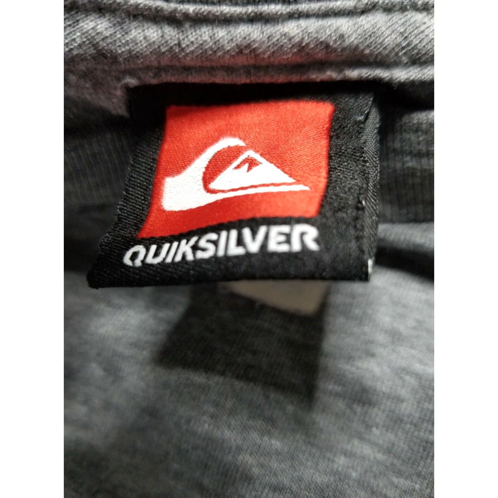 Quiksilver VINTAGE Quiksilver Shirt Mens Gray Large 90s Skateboarding T-Shirt Logo Decade 1990s Mens Size US L / EU 52-54 / 3 - 6 Thumbnail