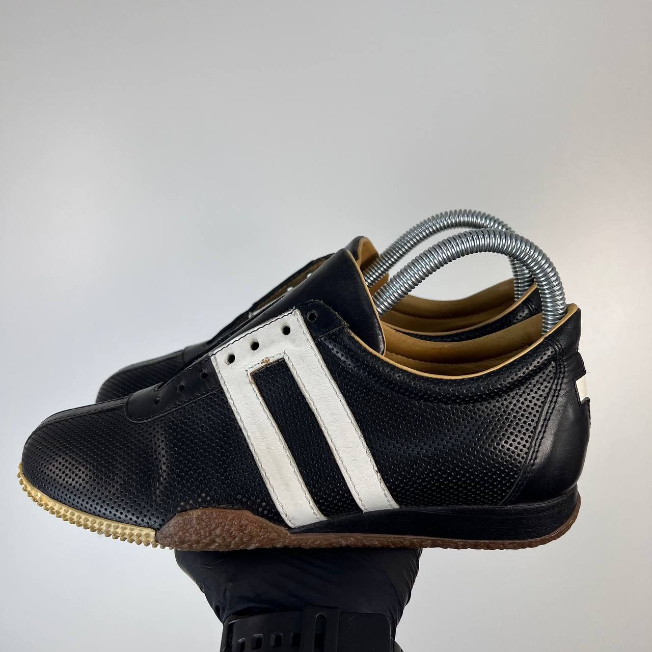 Bally Bally Vintage Leather Sneakers Black Made in Italy EU 37 Size US 7 / IT 37 - 2 Thumbnail