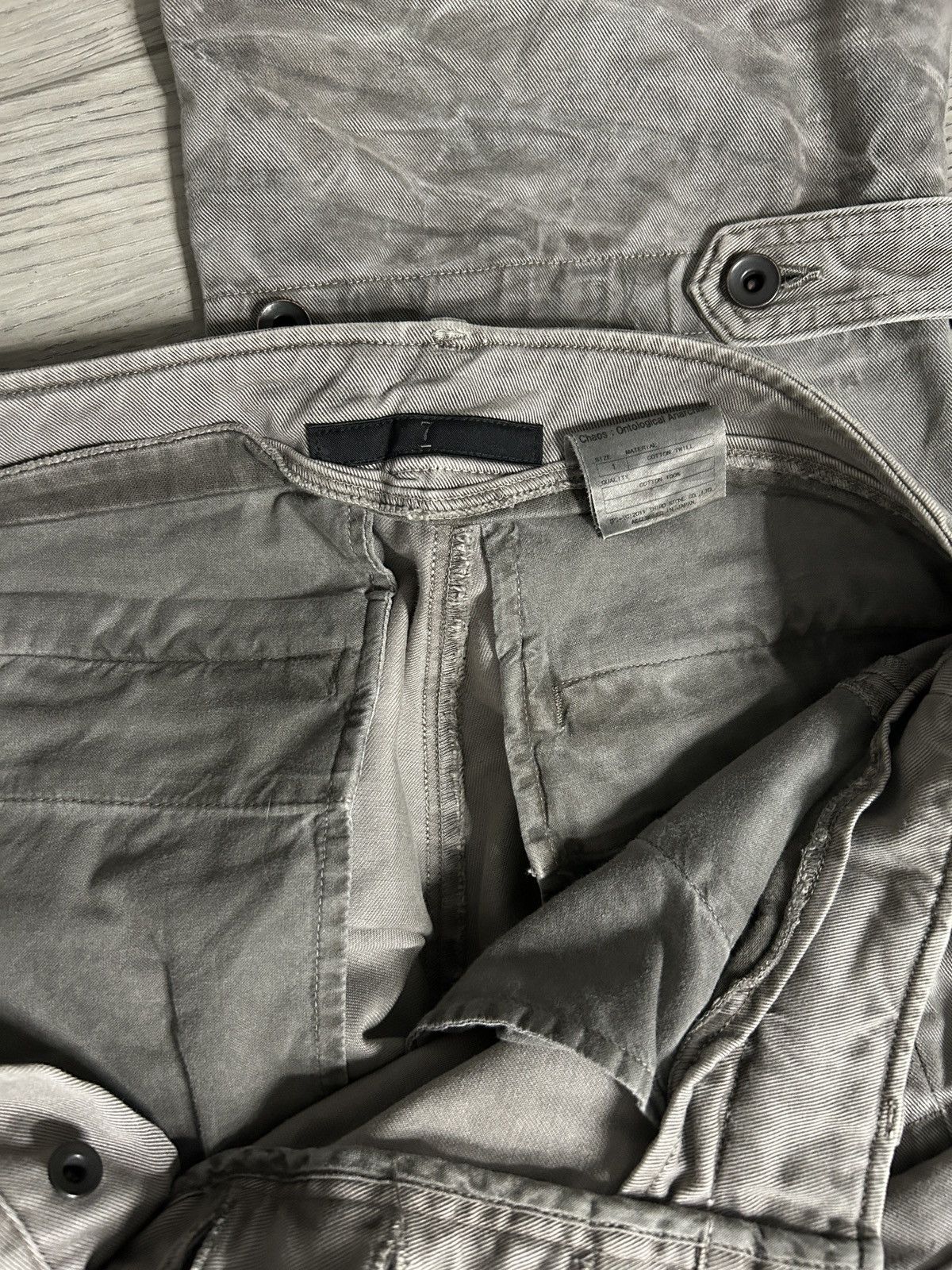Julius Julius SS/11 Bondage Gas Mask Cargo Pants Size US 31 - 5 Thumbnail
