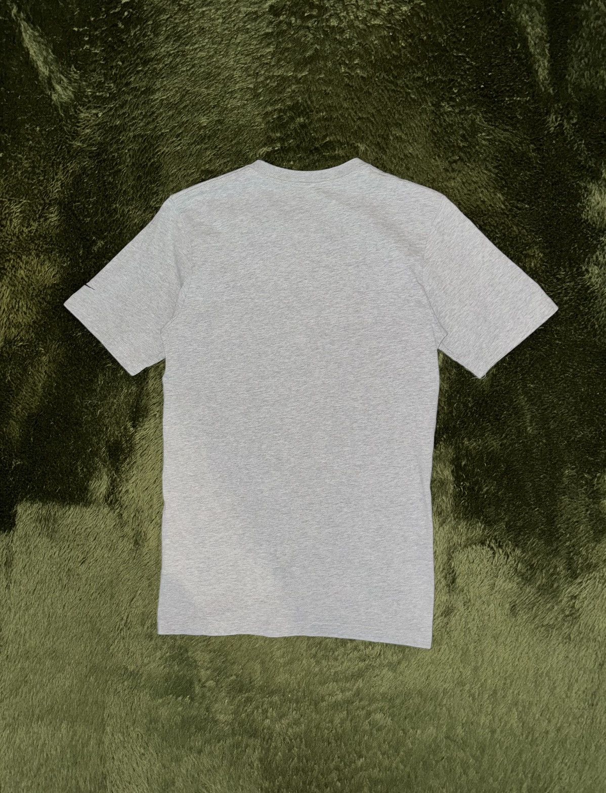 Nike [S] 00s Nike Dept Stitched Graphic T-Shirt Grey Size US S / EU 44-46 / 1 - 7 Thumbnail
