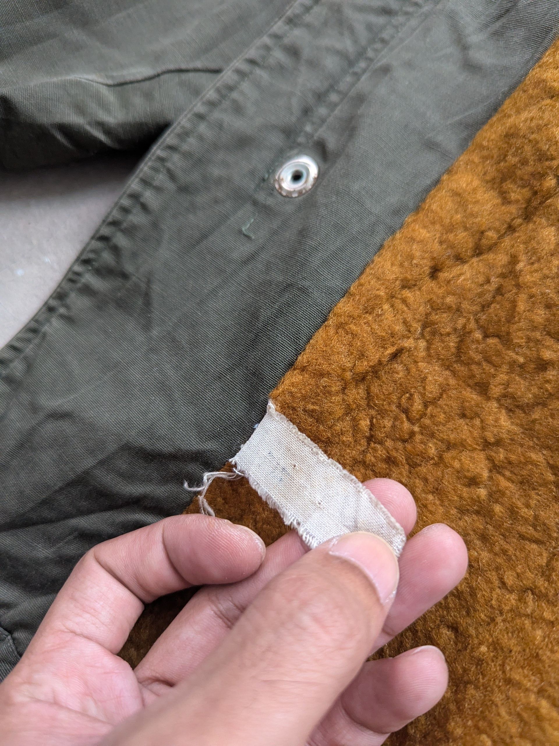 Other Vintage WWII US Army Jacket Lining Sherpa Size US M / EU 48-50 / 2 - 12 Thumbnail