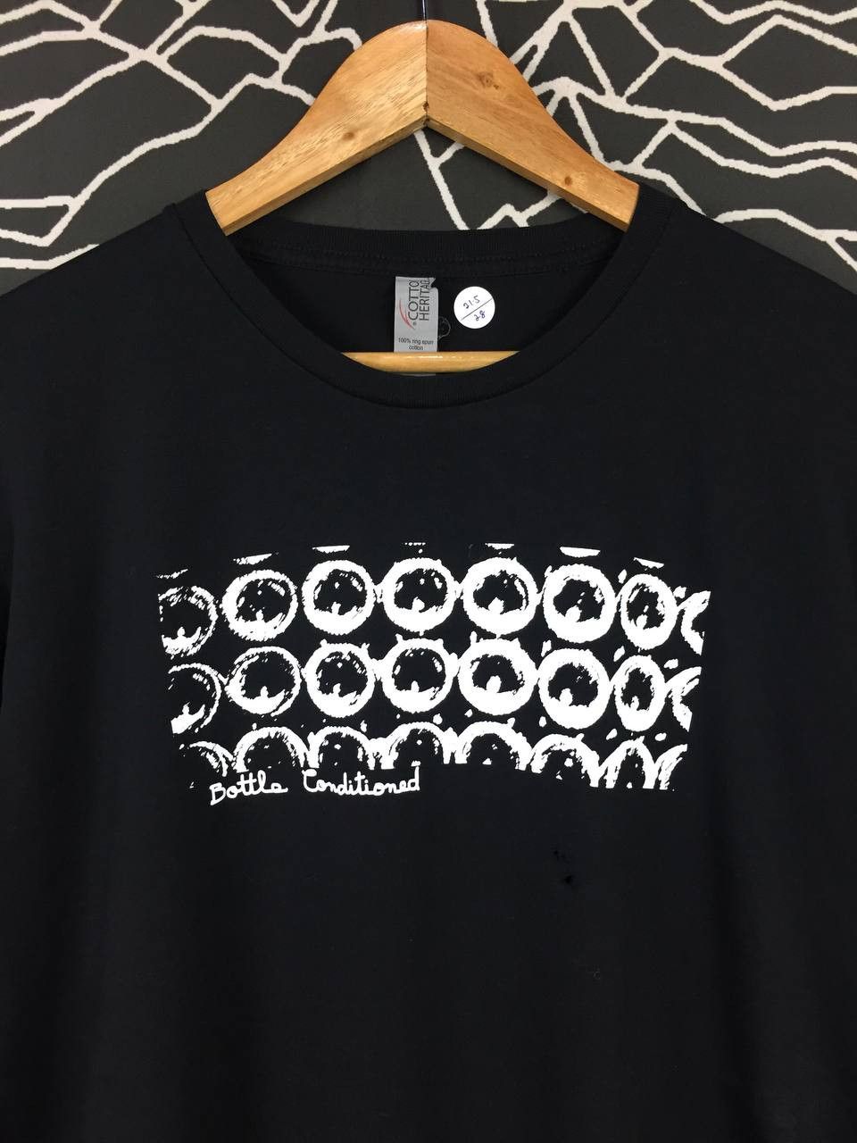 Vintage Bottle Conditioned Beer Documentary Movie Promo Tee Size US L / EU 52-54 / 3 - 3 Thumbnail