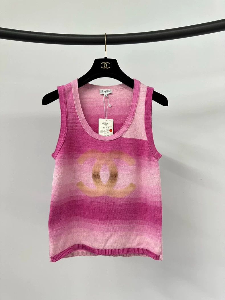 Chanel Chanel 24C Pink Gradient Double C Vest Size XS / US 0-2 / IT 36-38 - 1 Thumbnail