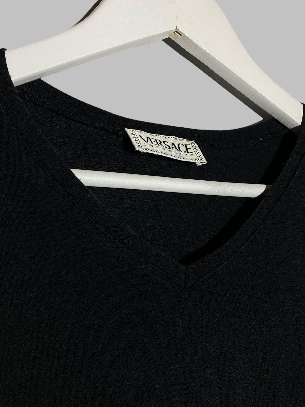Versace VERSACE INTENSIVE LOGO TEE Y2K MINIMAL MILANO DRIP Size US L / EU 52-54 / 3 - 7 Thumbnail
