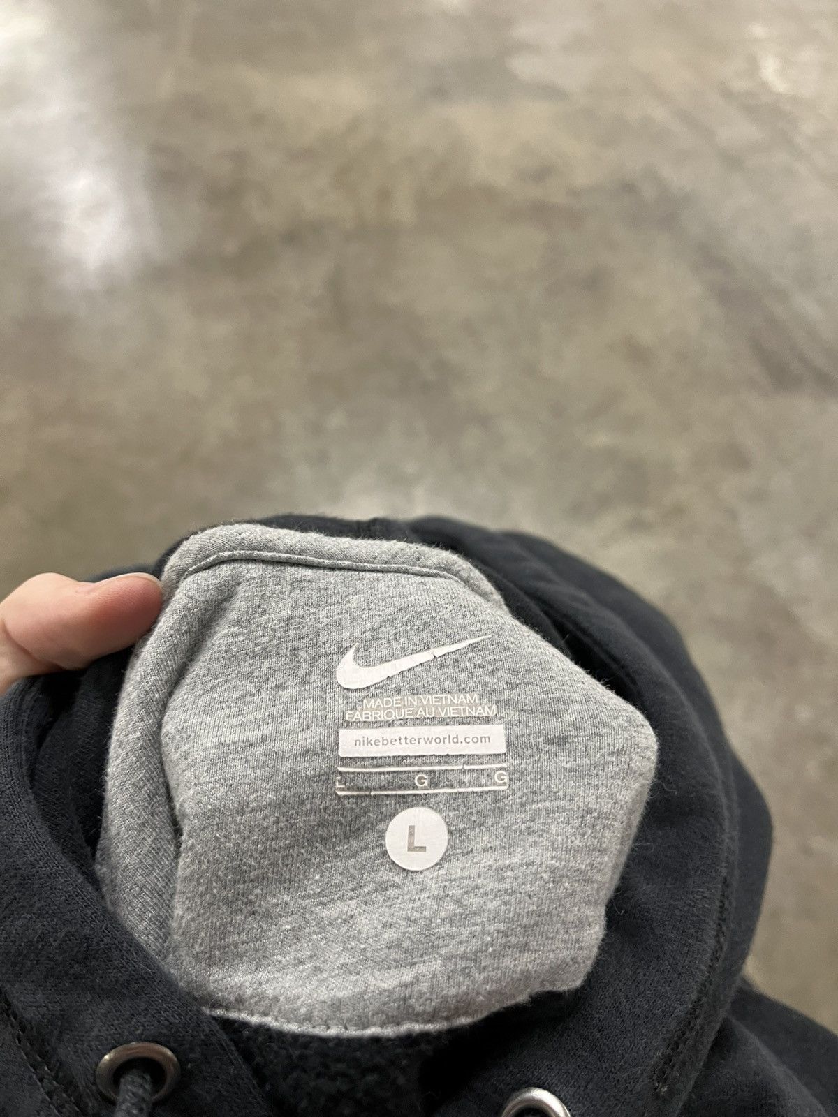 Nike × Vintage Nike center swoosh spell out hoodie skater boxy streetwear Size US L / EU 52-54 / 3 - 8 Thumbnail
