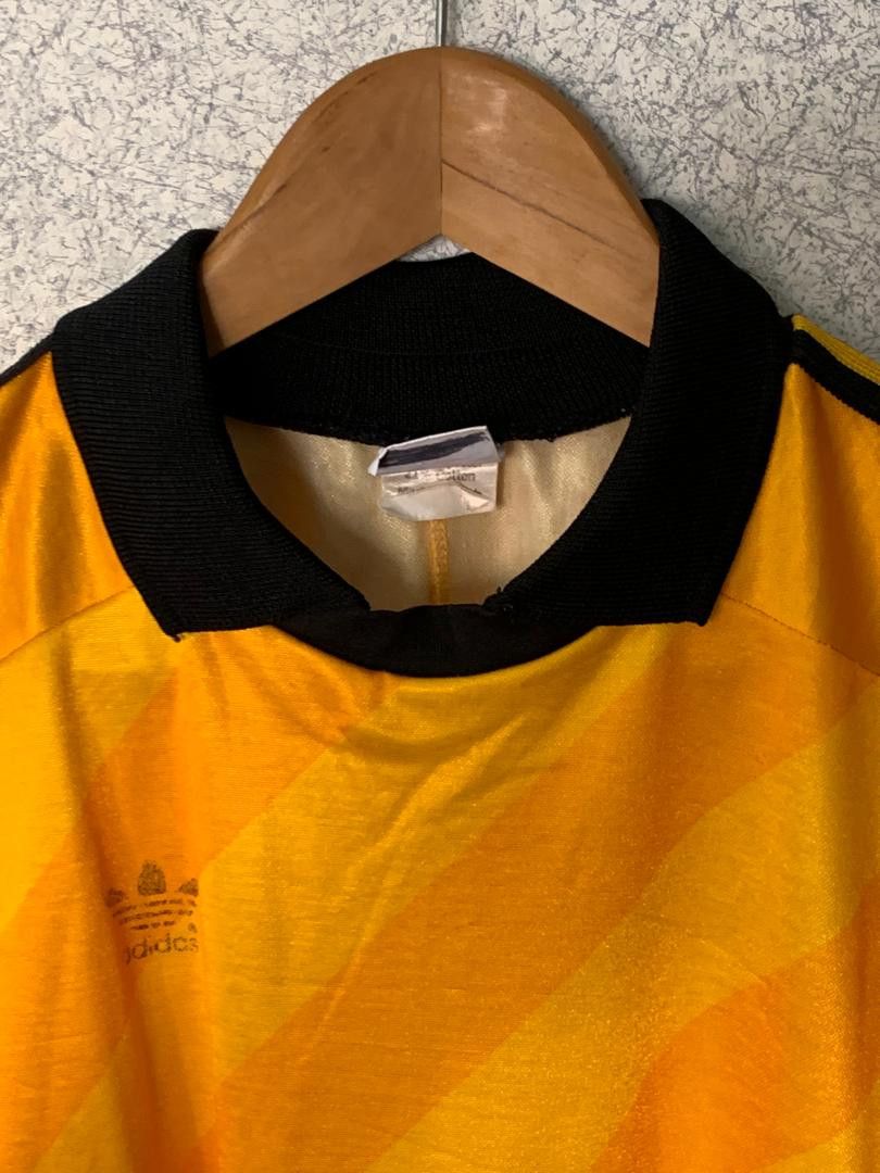 Adidas Adidas made in USA Size US XS / EU 42 / 0 - 6 Thumbnail