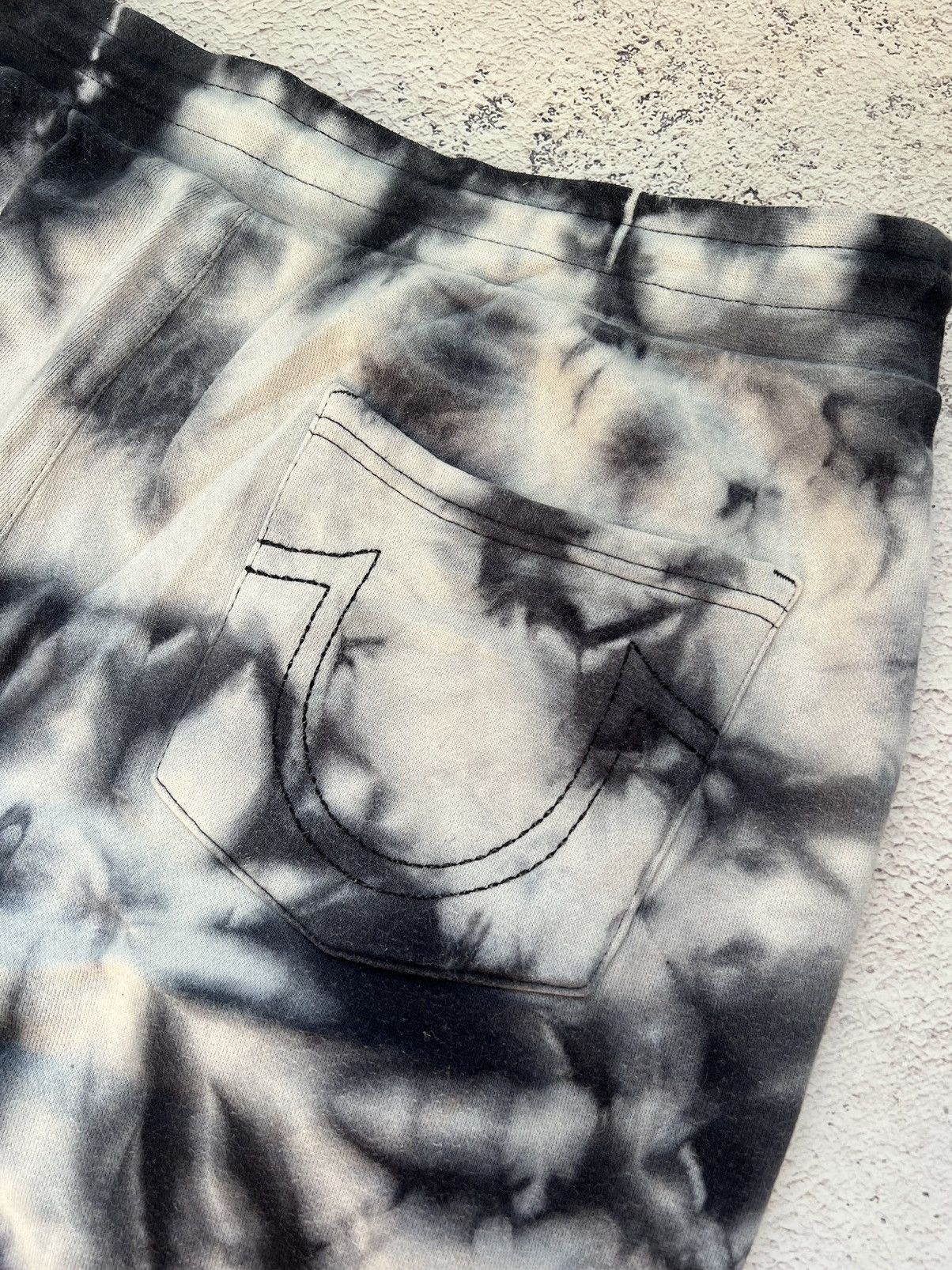 True Religion × Vintage TRUE RELIGION TIE DYE JOGGER Size US 33 - 2 Thumbnail
