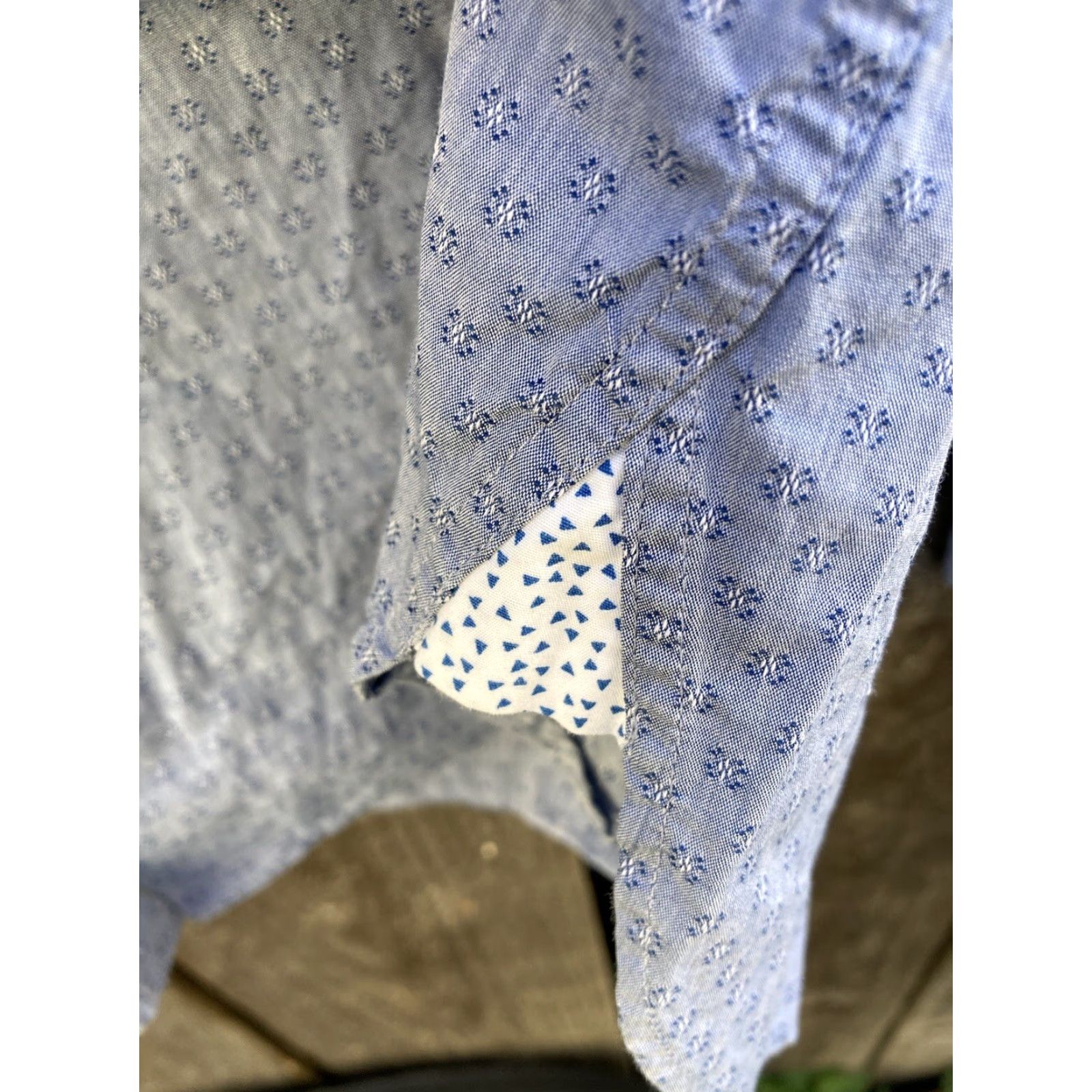 Ted Baker Ted Baker Button-Down Shirt Geometric Blue 16.5 Mens Regular Pocket Logo Embroidered Cotton Blend Endurance Size US XL / EU 56 / 4 - 4 Thumbnail