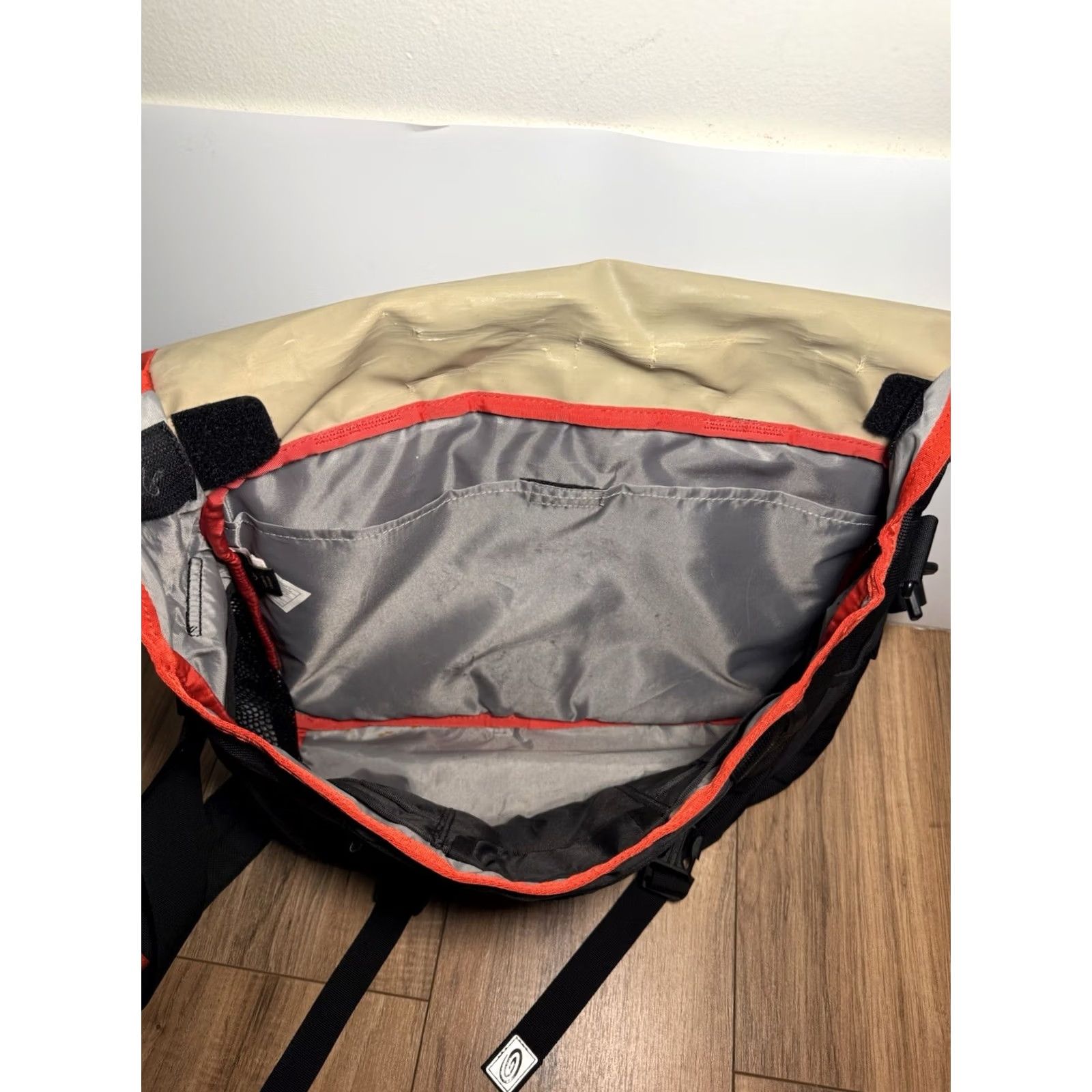 Vintage Timbuk2 Commute Black Red Nylon Messenger Bag Crossbody Laptop Case 17”x12” Mens Womens Unisex Adults Small Bag Size ONE SIZE - 7 Thumbnail