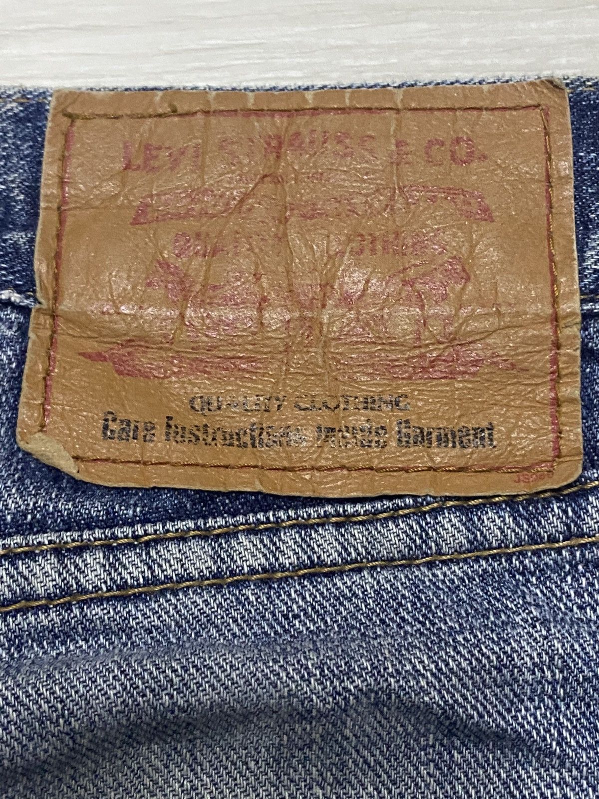 Levi's Vintage Levis Light Wash Distressed Flare Jeans Size US 32 / EU 48 - 12 Thumbnail