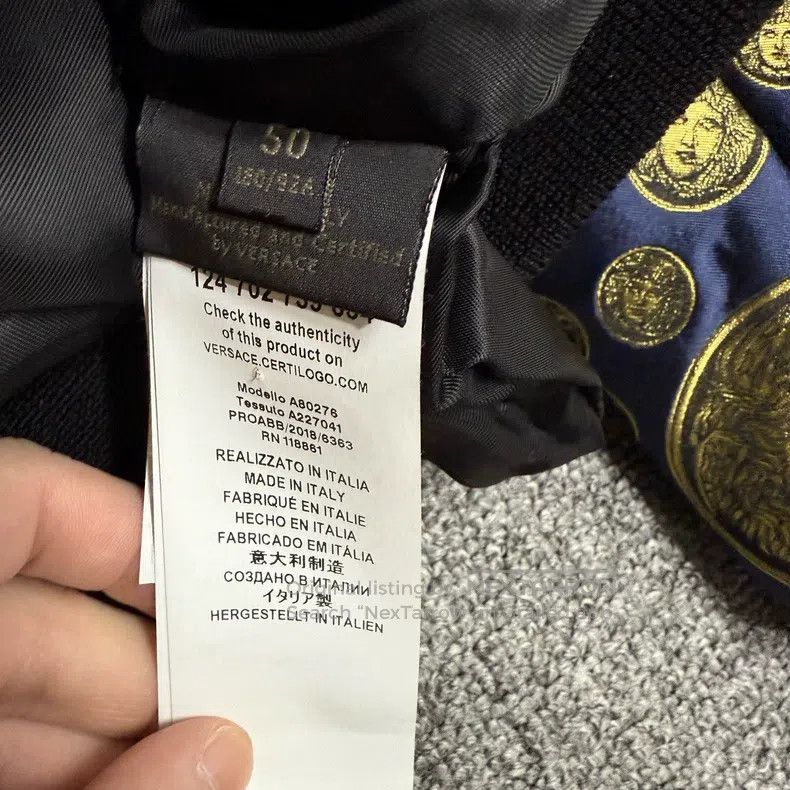 Versace Versace Black and gold full printed Medusa portrait bombe Size US M / EU 48-50 / 2 - 4 Thumbnail