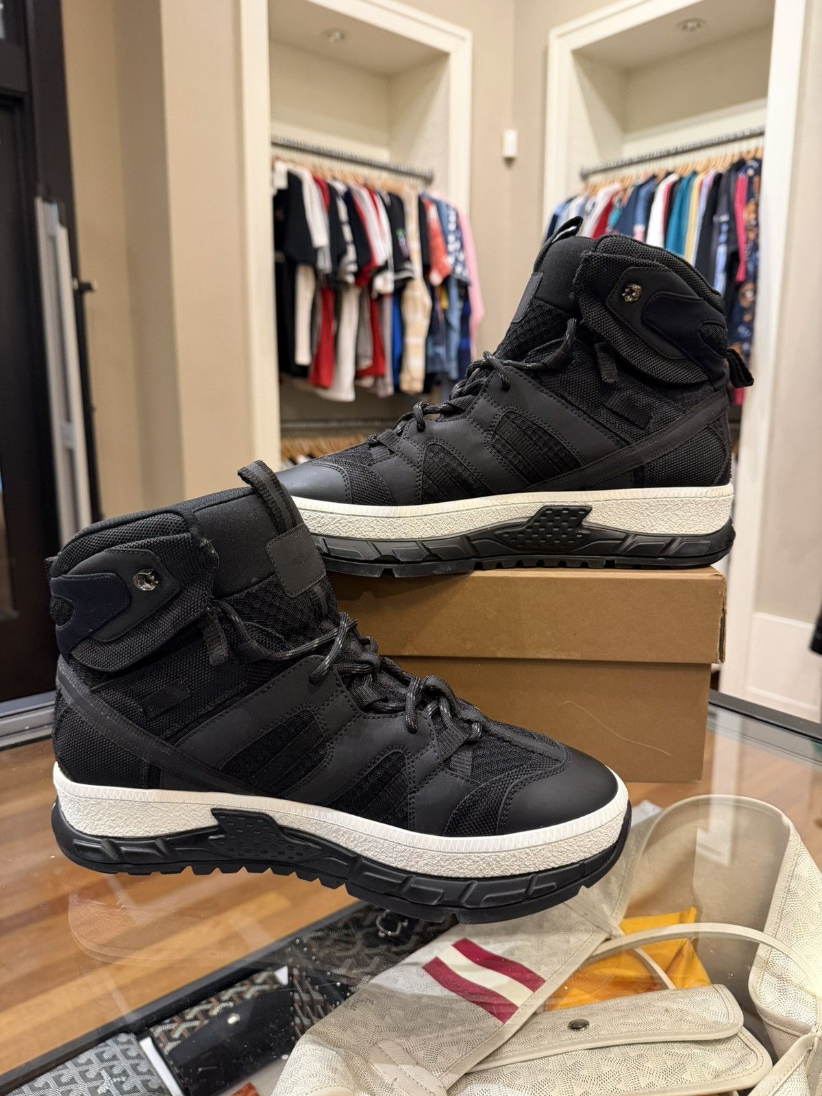 Burberry Burberry High Top Mesh Lace Up Sneakers Size US 9 / EU 42 - 2 Thumbnail