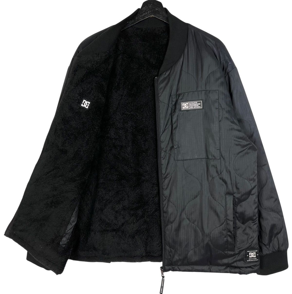 DC DC Shoes Reversible Fleece Jacket Size US L / EU 52-54 / 3 - 6 Thumbnail
