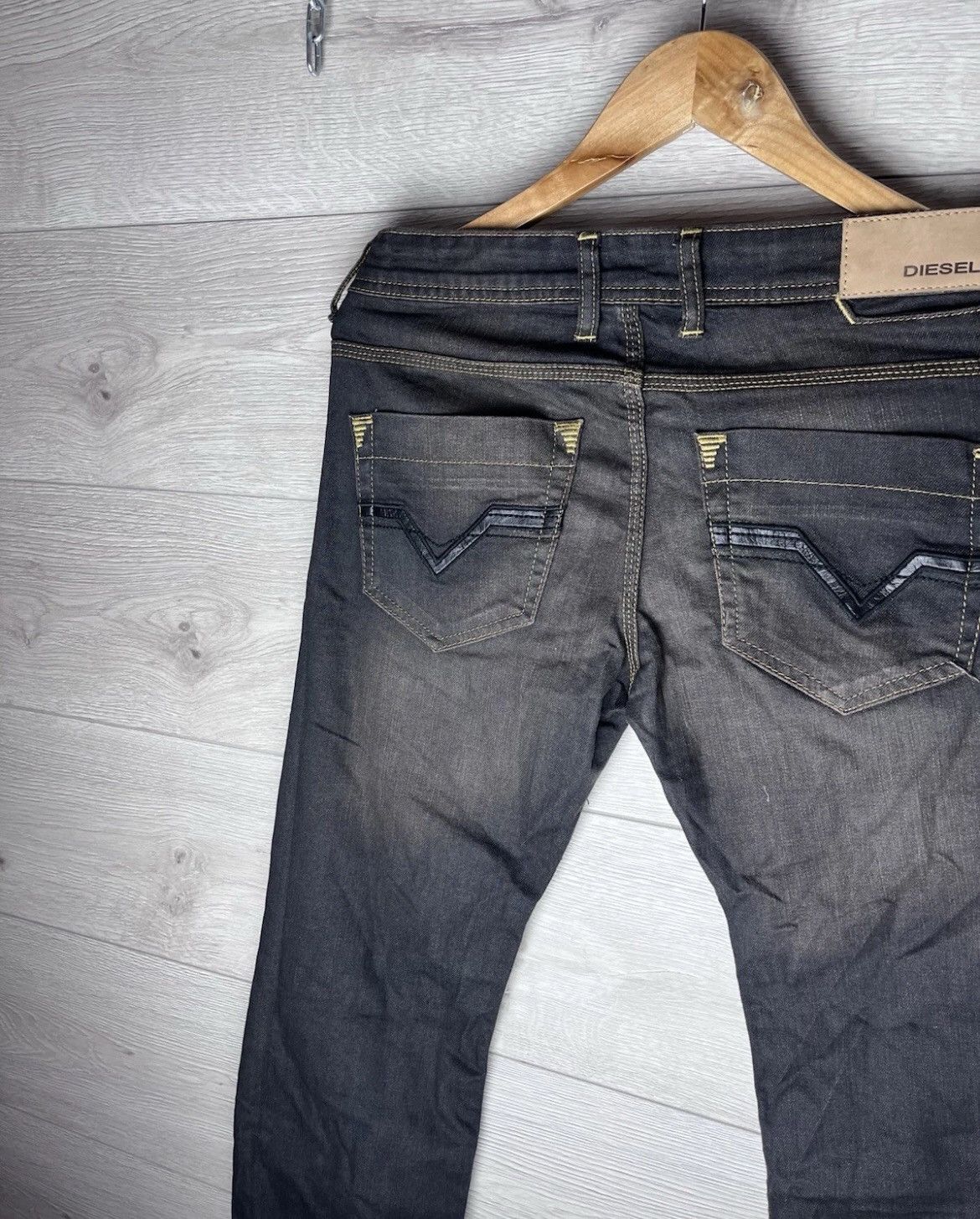 Diesel Vintage men's jeans Diesel size 30 y2k Size US 30 / EU 46 - 11 Thumbnail