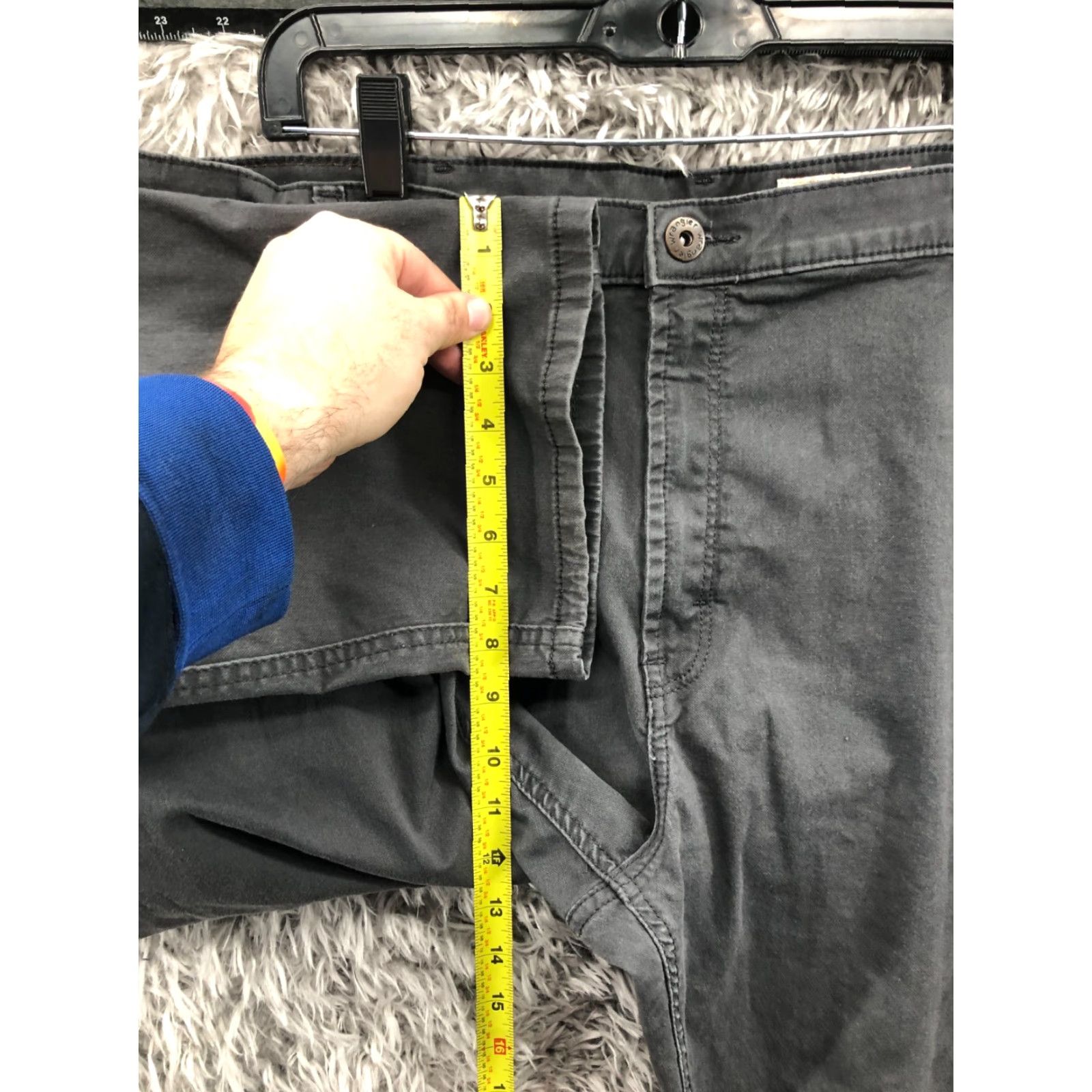 Wrangler Wrangler Jeans Mens Mid Dark Gray Denim Straight Leg 42x30 Regular 5-Pocket Belt Loops Wrangler 936 Modern Classic American Style Vintage No Size US 42 / EU 58 - 4 Thumbnail