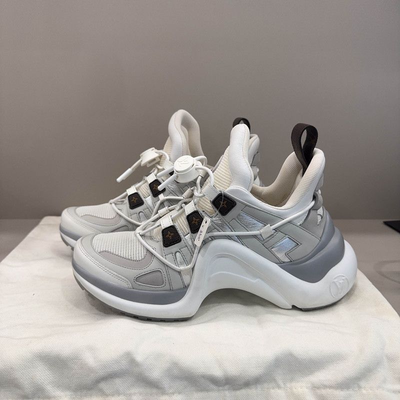 Louis Vuitton Louis Vuitton Archlight Low-Top Sneakers 0079 Size US 6 / IT 36 - 1 Thumbnail