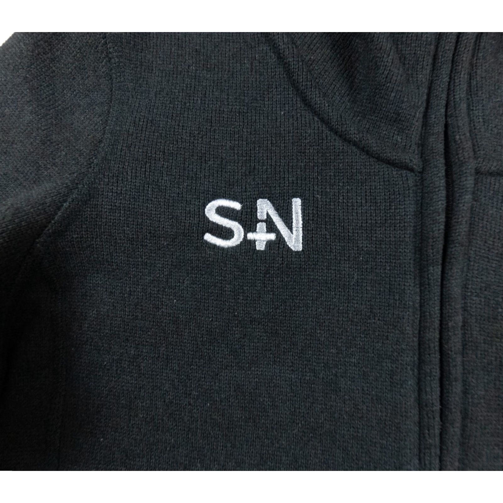 The North Face The North Face Women’s Canyon Flats Fleece Jacket Small Black Casual Outdoor Mid-Length Zip Full Zip Embroidered Logo fittings: None Size S / US 4 / IT 40 - 4 Thumbnail