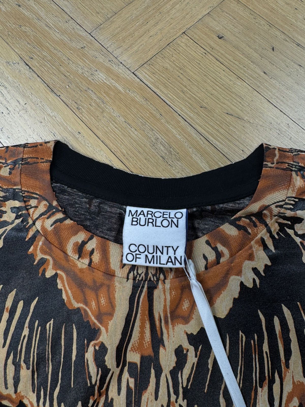 Marcelo Burlon MARCELO BURLON WING TEE BROWN BLACK Size US L / EU 52-54 / 3 - 3 Thumbnail