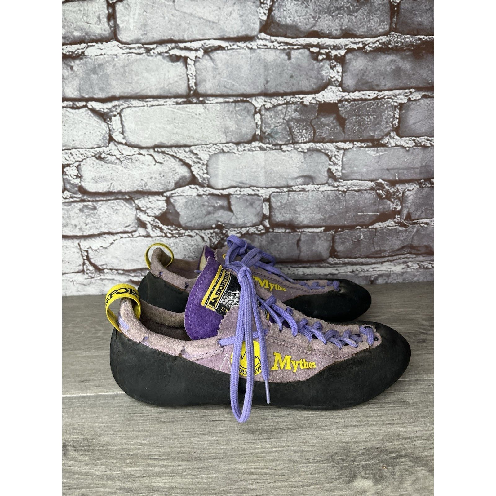 La Sportiva La Sportiva Mythos Climbing Shoes Purple Rock Climb Sneakers Size US 9 / EU 42 - 3 Thumbnail