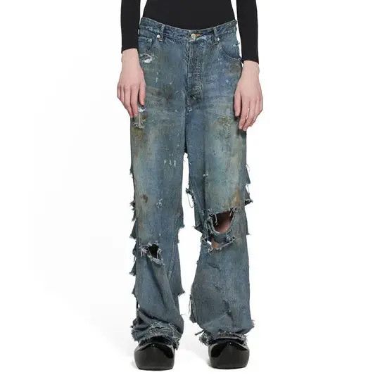 Balenciaga o1srvl11e0425 Super Destroyed Baggy Denim Pant in Light Blue Size US 28 / EU 44 - 6 Thumbnail