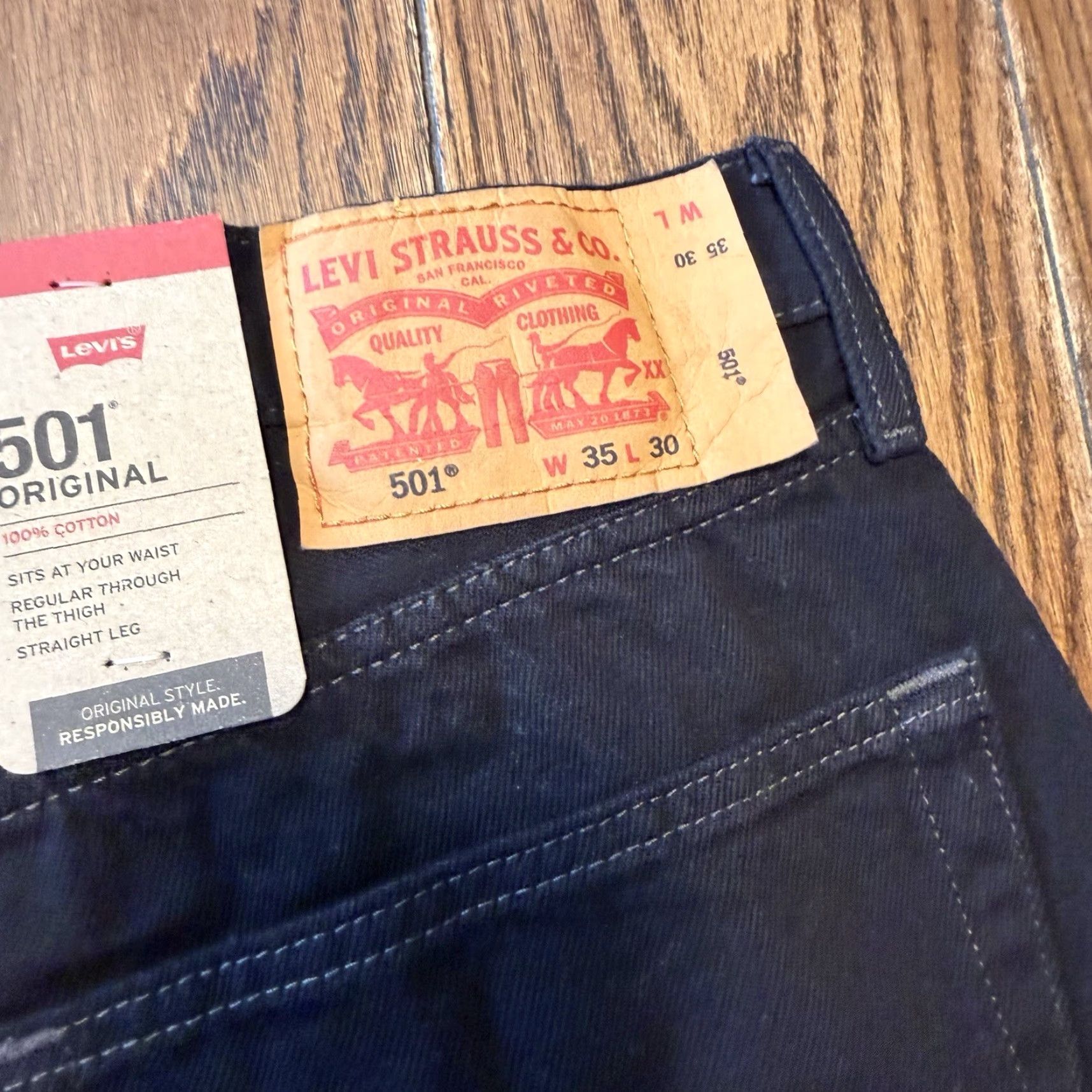 Levi's Levi's 501 Regular Button Fly Straight Jeans Men’s Size 35X30 Black New with Tags Size US 35 - 7 Thumbnail