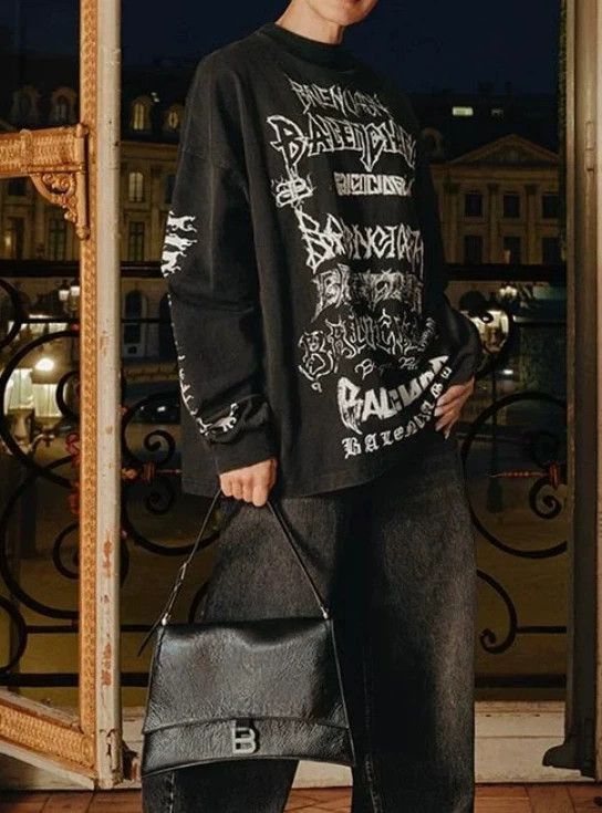 Balenciaga Balenciaga Black Sanskrit graffiti multi-element full-prin Size US L / EU 52-54 / 3 - 4 Thumbnail