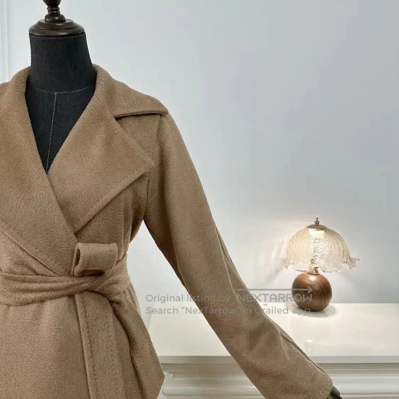 Max Mara MaxMara Women's Camel Coat in Size XS . Size XS / US 0-2 / IT 36-38 - 5 Thumbnail