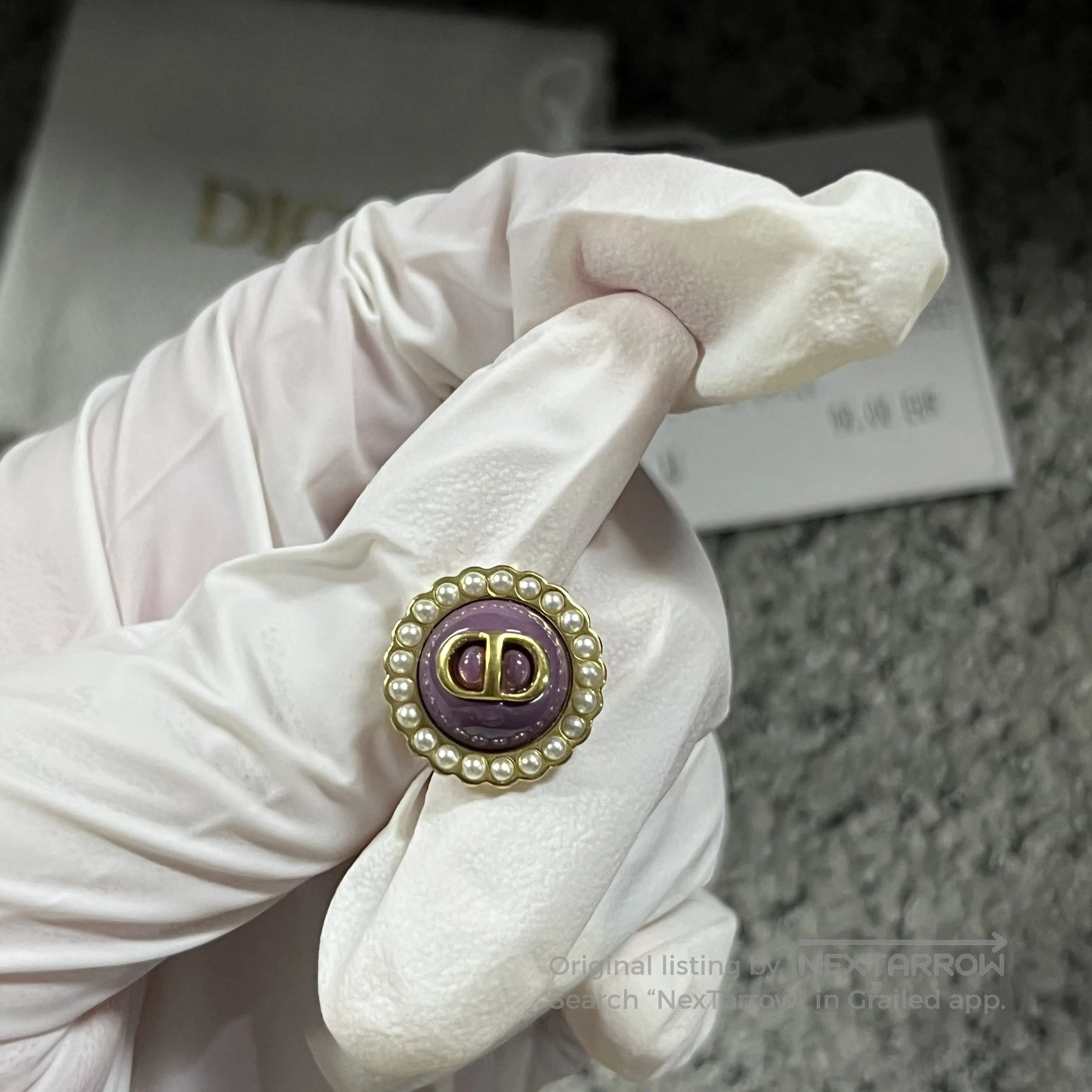 Dior Dior Logo letter design; classic and stylish earrings| Size ONE SIZE - 3 Thumbnail