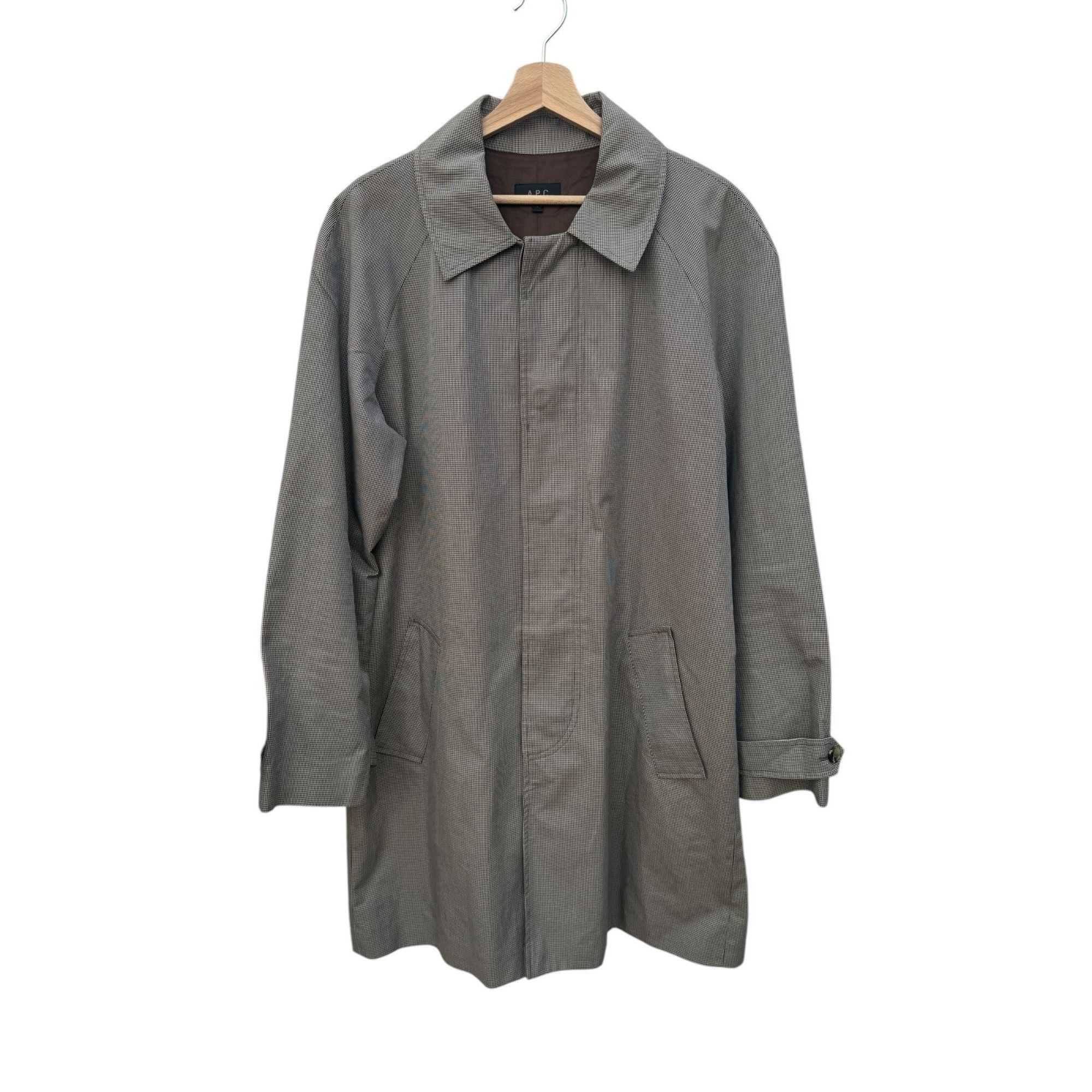 A.P.C. Grey Checkered Mac Mackintosh Coat Size US L / EU 52-54 / 3 - 1 Thumbnail