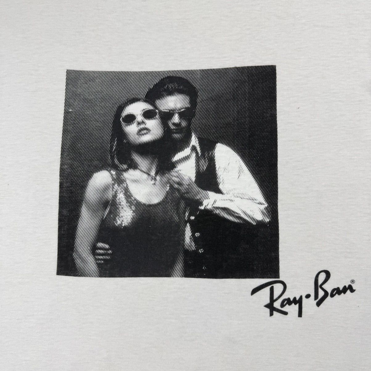 RayBan Vintage 90s Ray-ban Couple Graphic Promo T-shirt Size US M / EU 48-50 / 2 - 6 Thumbnail