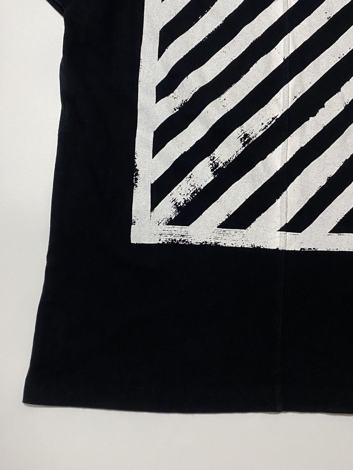 Off-White Off White - OG Diagonal Brushed T-Shirt Size US M / EU 48-50 / 2 - 5 Thumbnail