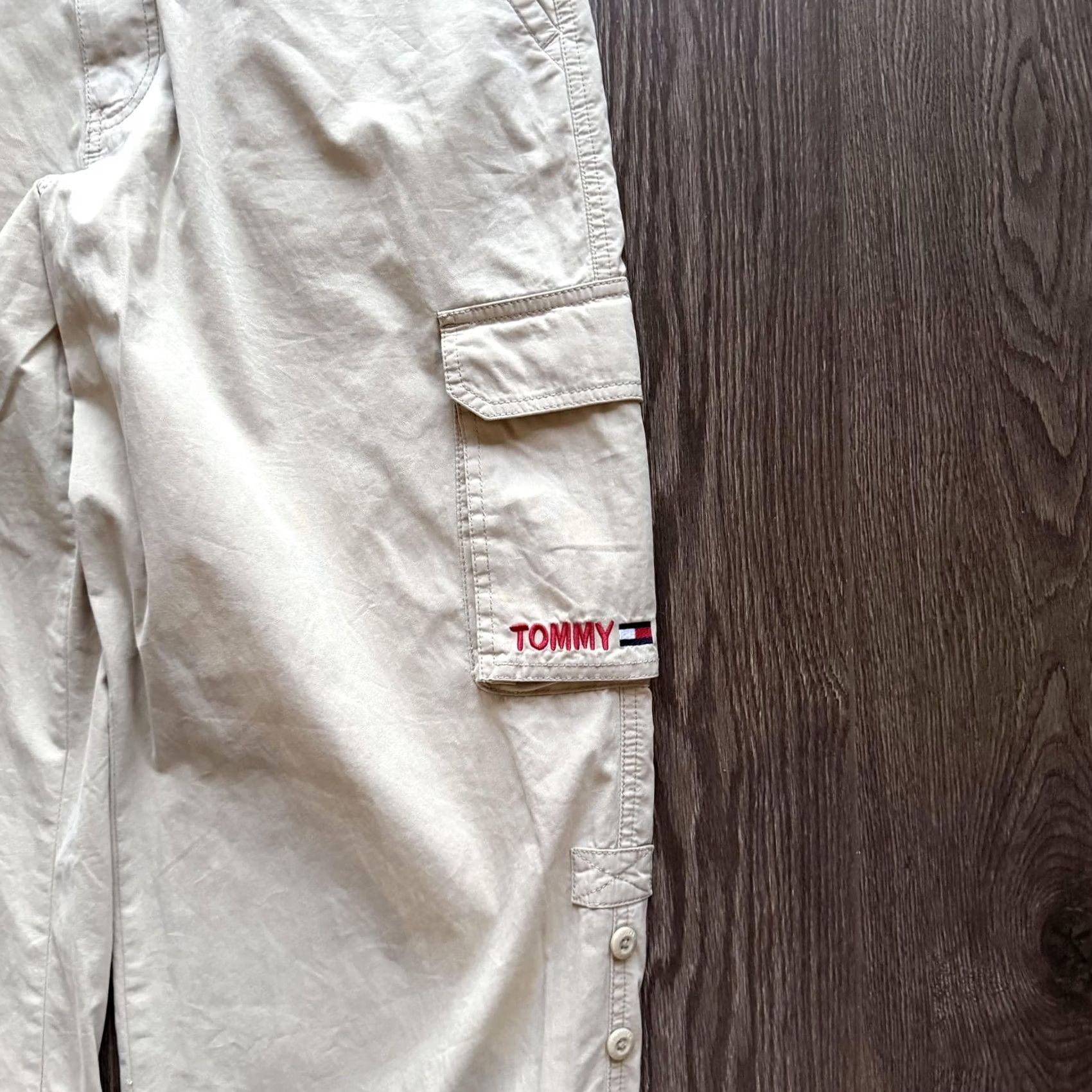 Tommy Hilfiger Y2K Baggy Cargo Pants Tommy Jeans 33x31 Beige Wide Leg Pockets Skater Workwear Mens Cargo Pants Beige Tommy Jeans Wide-Leg Size US 33 - 3 Thumbnail