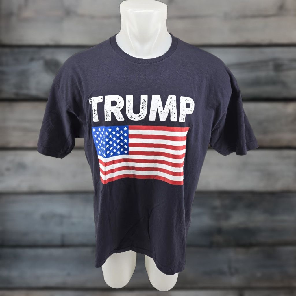 Vintage Bayside Trump Flag Shirt XL Navy USA Patriotic Graphic Tee Mens Size US XL / EU 56 / 4 - 1 Thumbnail