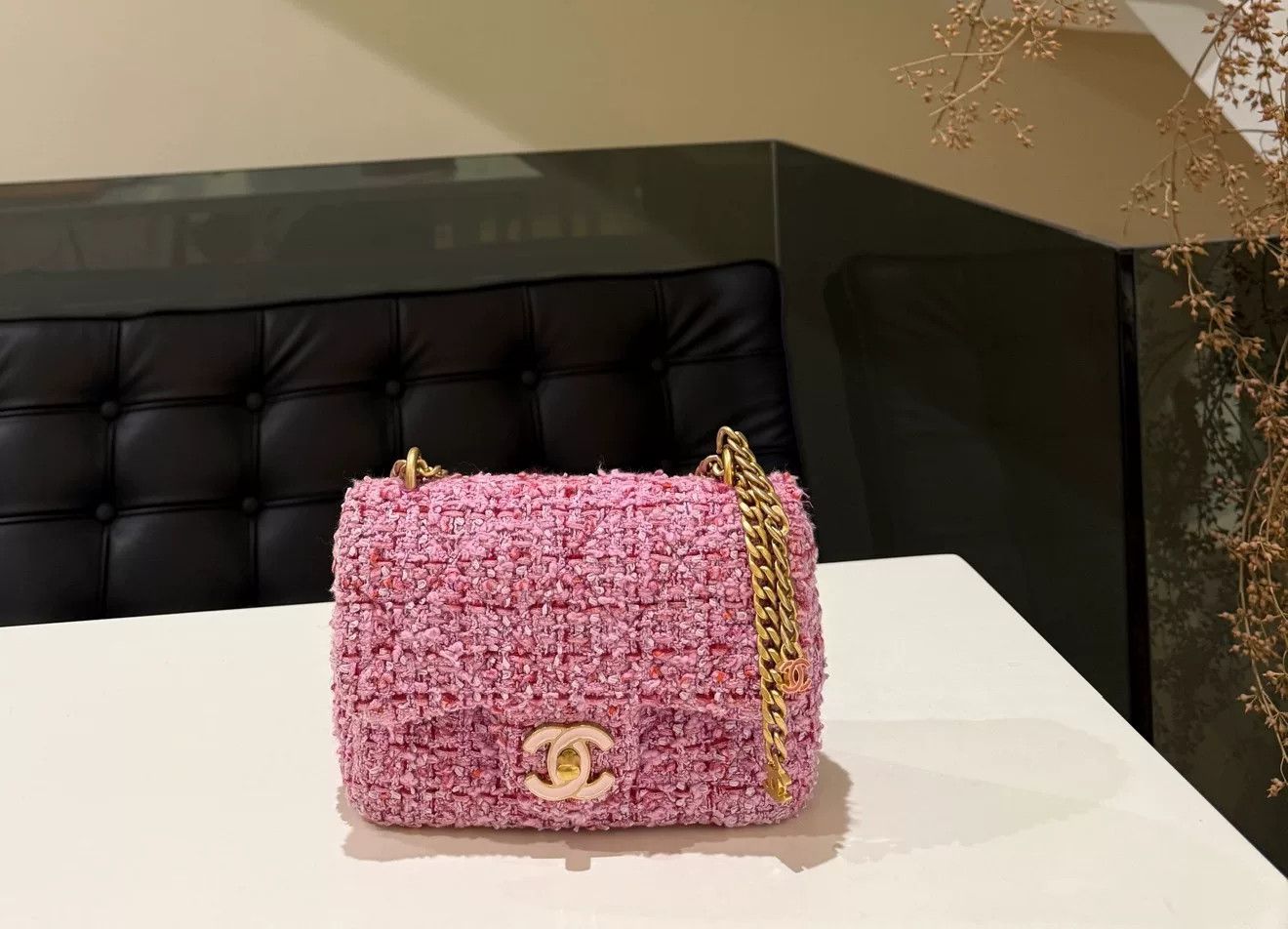 Chanel Pre-loved Bag Very good condition Size ONE SIZE - 1 Thumbnail