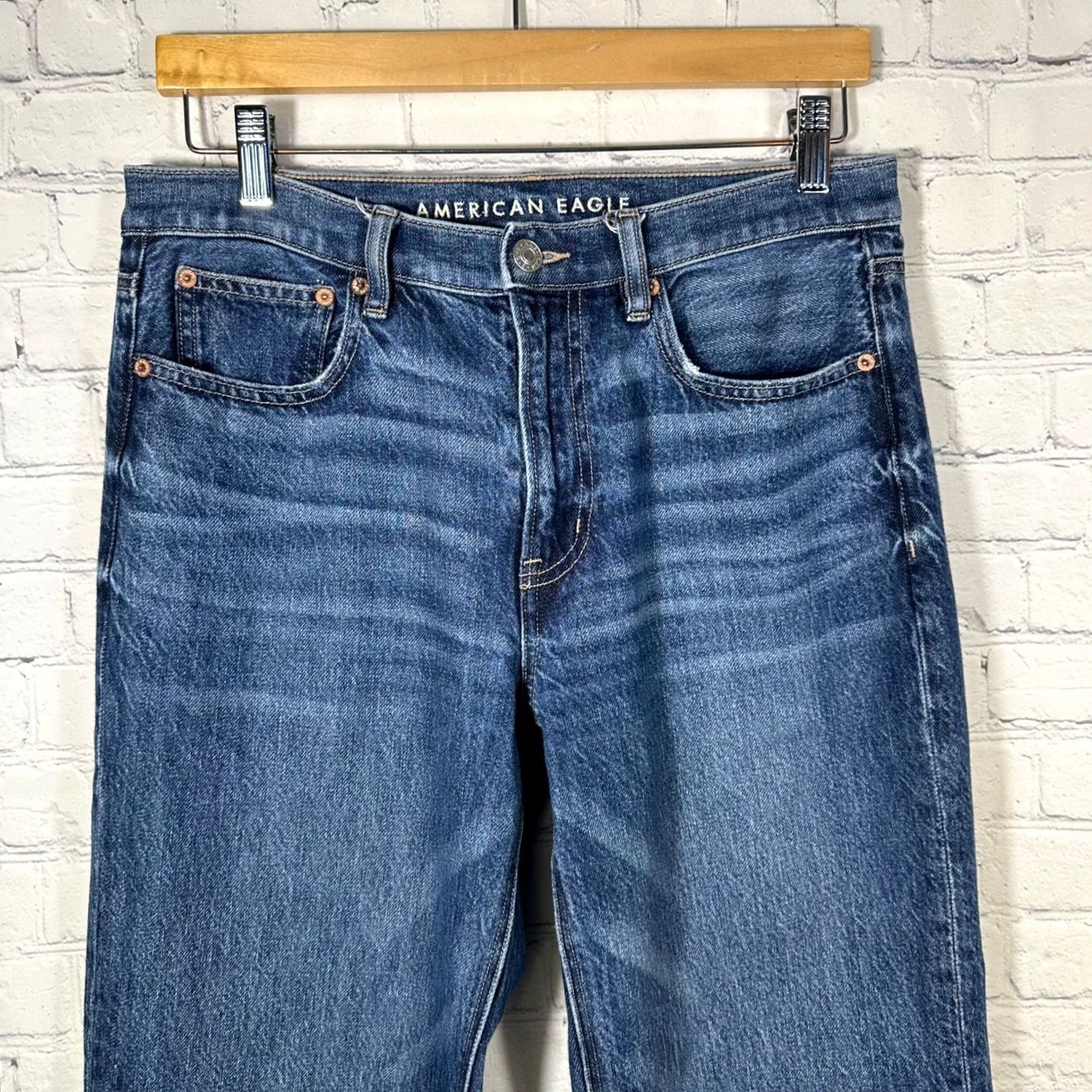 American Eagle Outfitters American Eagle Jeans Baggy Straight Leg 4 X Long Blue Medium Wash Womens 5-Pocket Denim Regular Stretch Comfort Embroidered Logo Vintage No Size 27" / US 4 / IT 40 - 2 Thumbnail
