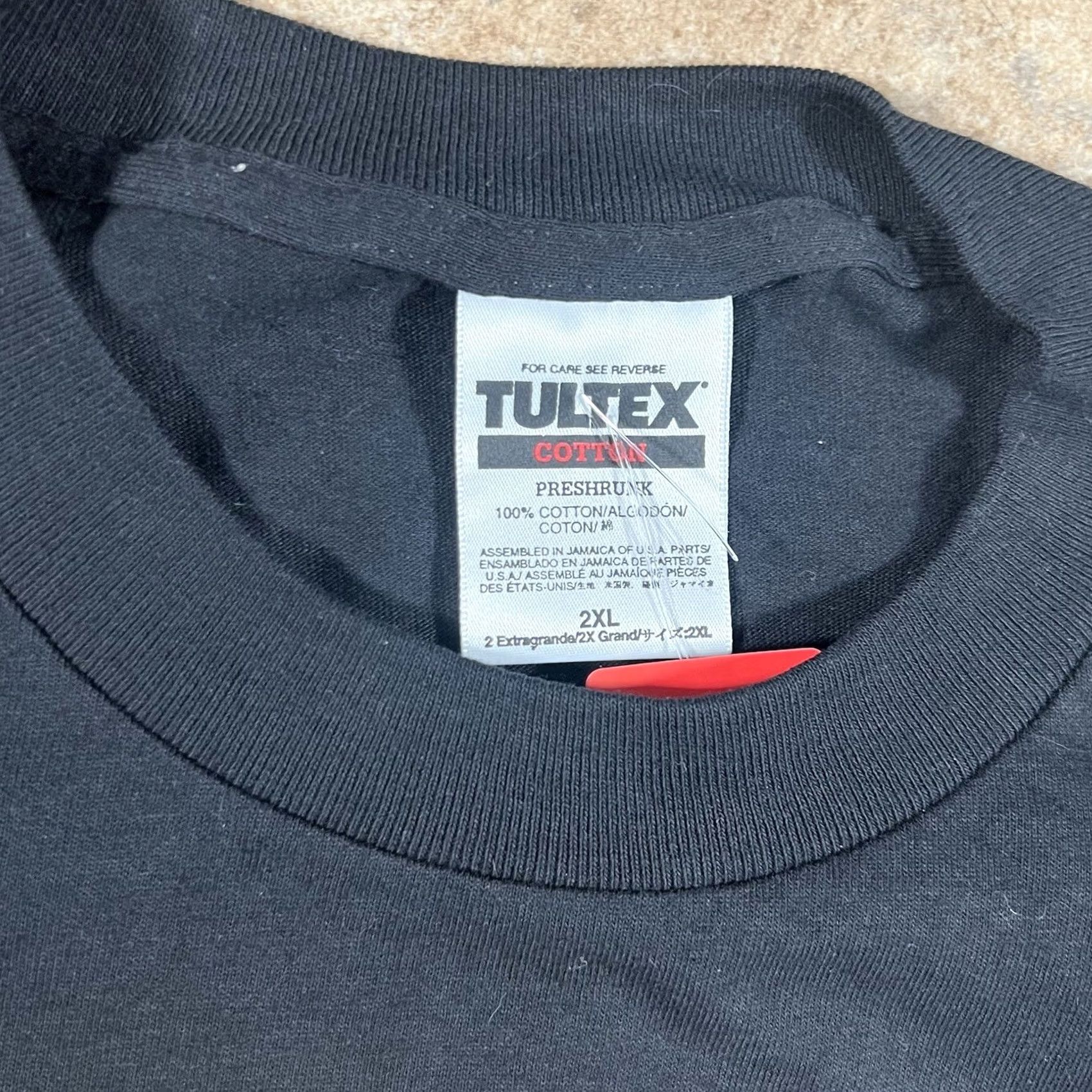 Tultex VINTAGE 1999 Fire Rescue International Kanas City Tshirt Tultex 2XL Black Men T-Shirt City theme Fire Rescue International 1999 Size US XXL / EU 58 / 5 - 3 Thumbnail