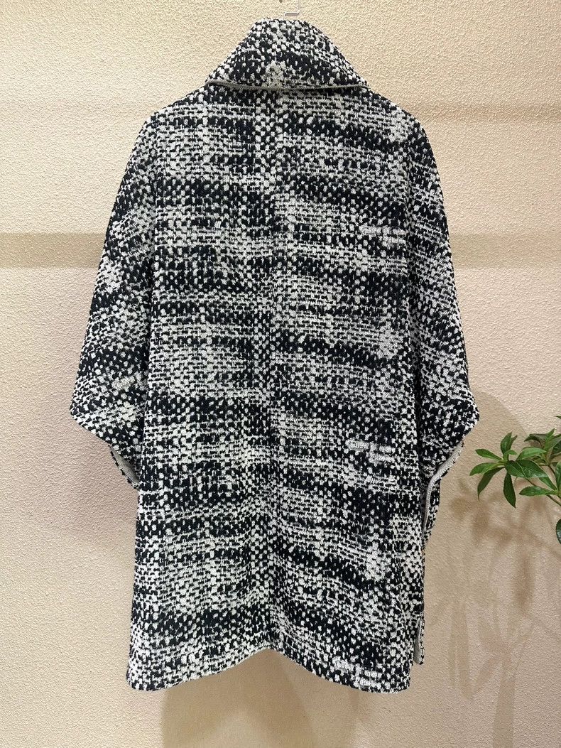 Chanel Chanel Gold buckle towel material cloak coat Size XS / US 0-2 / IT 36-38 - 2 Thumbnail