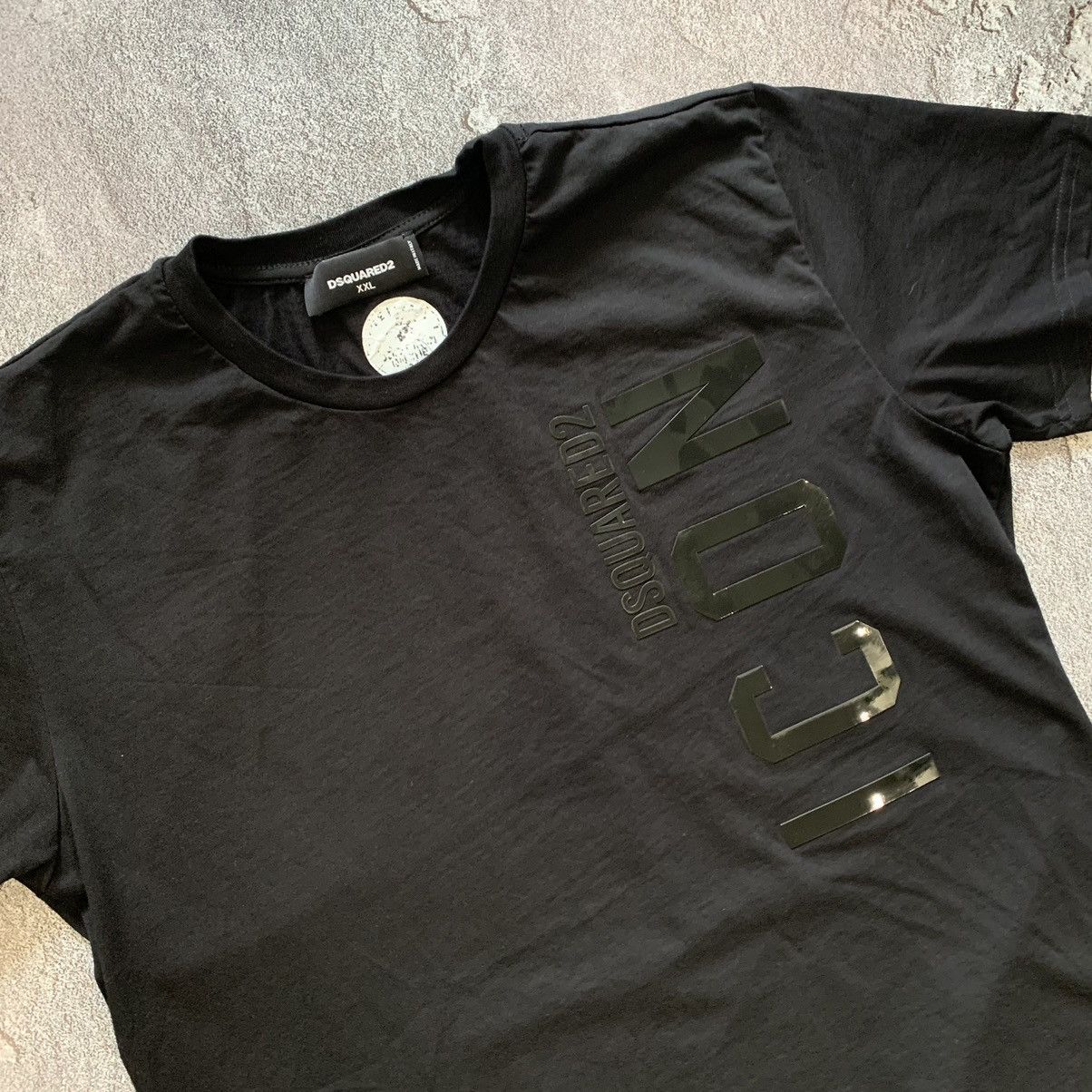 Dsquared2 Dsquared2 Men’s T shirt Size XL-XXL Size US XXL / EU 58 / 5 - 3 Thumbnail