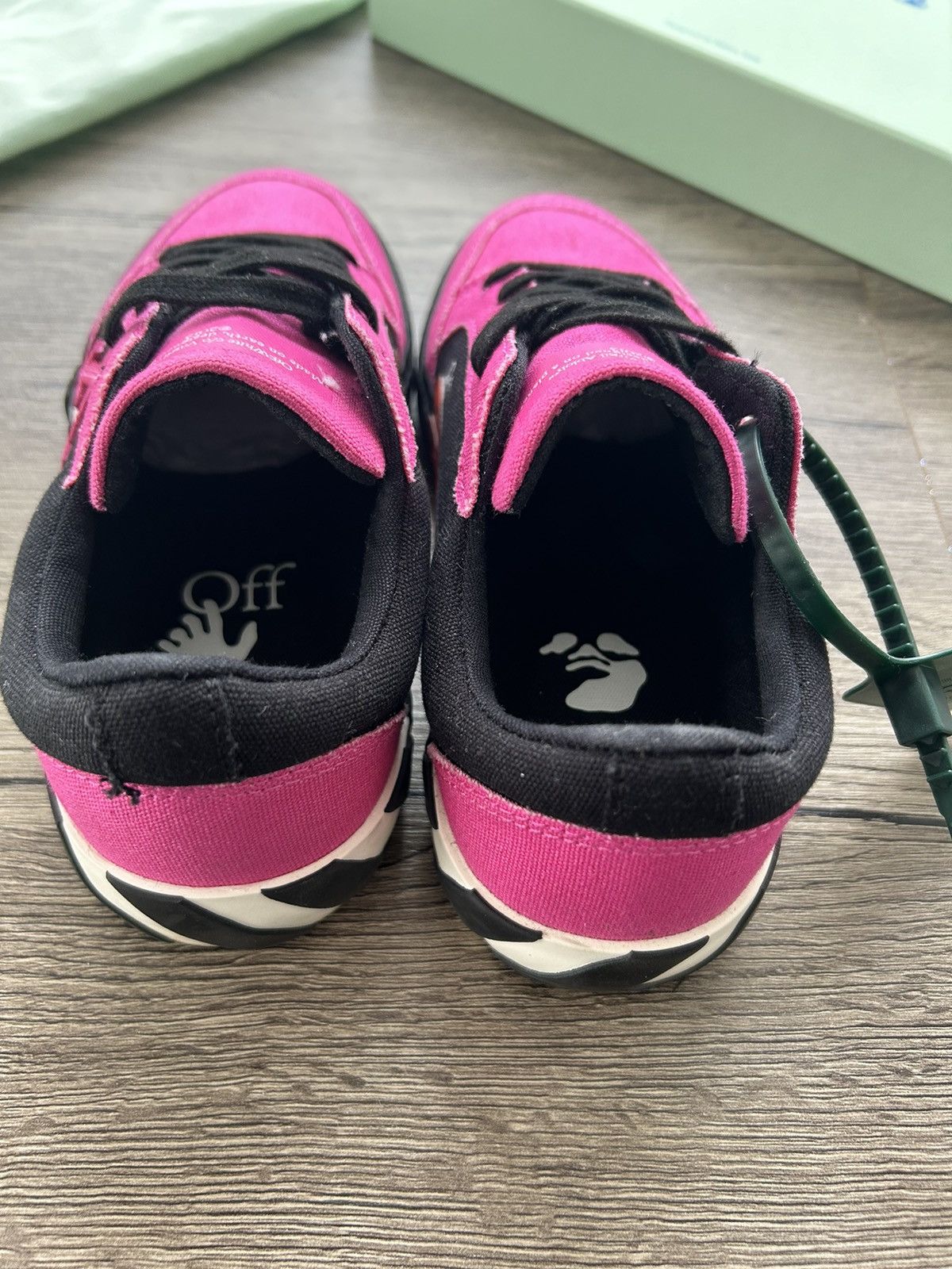Off-White Pink Off-white shoes Size 5 Size US 5 / EU 37 - 4 Thumbnail