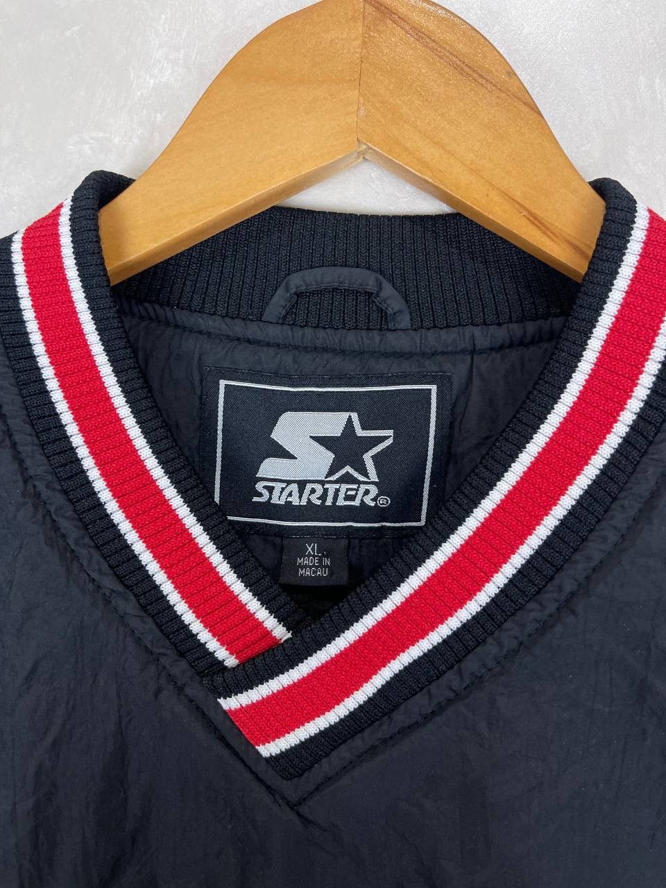 Starter Vintage Starter Nylon Pullover Jacket Black Red Logo Size XL Size US XL / EU 56 / 4 - 4 Thumbnail