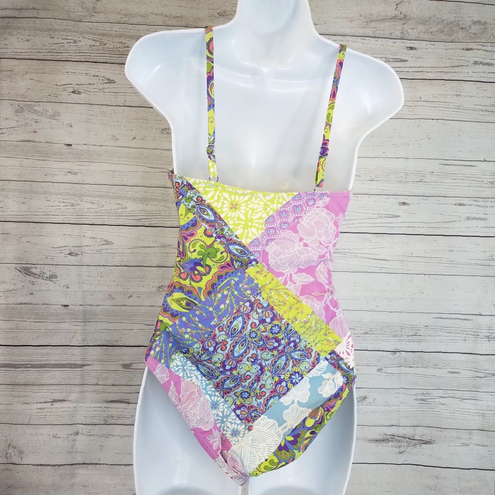 Vintage Garnet Hill Womens One Piece Swimsuit Sz 4 Pink Green Patchwork Floral Size ONE SIZE - 3 Thumbnail
