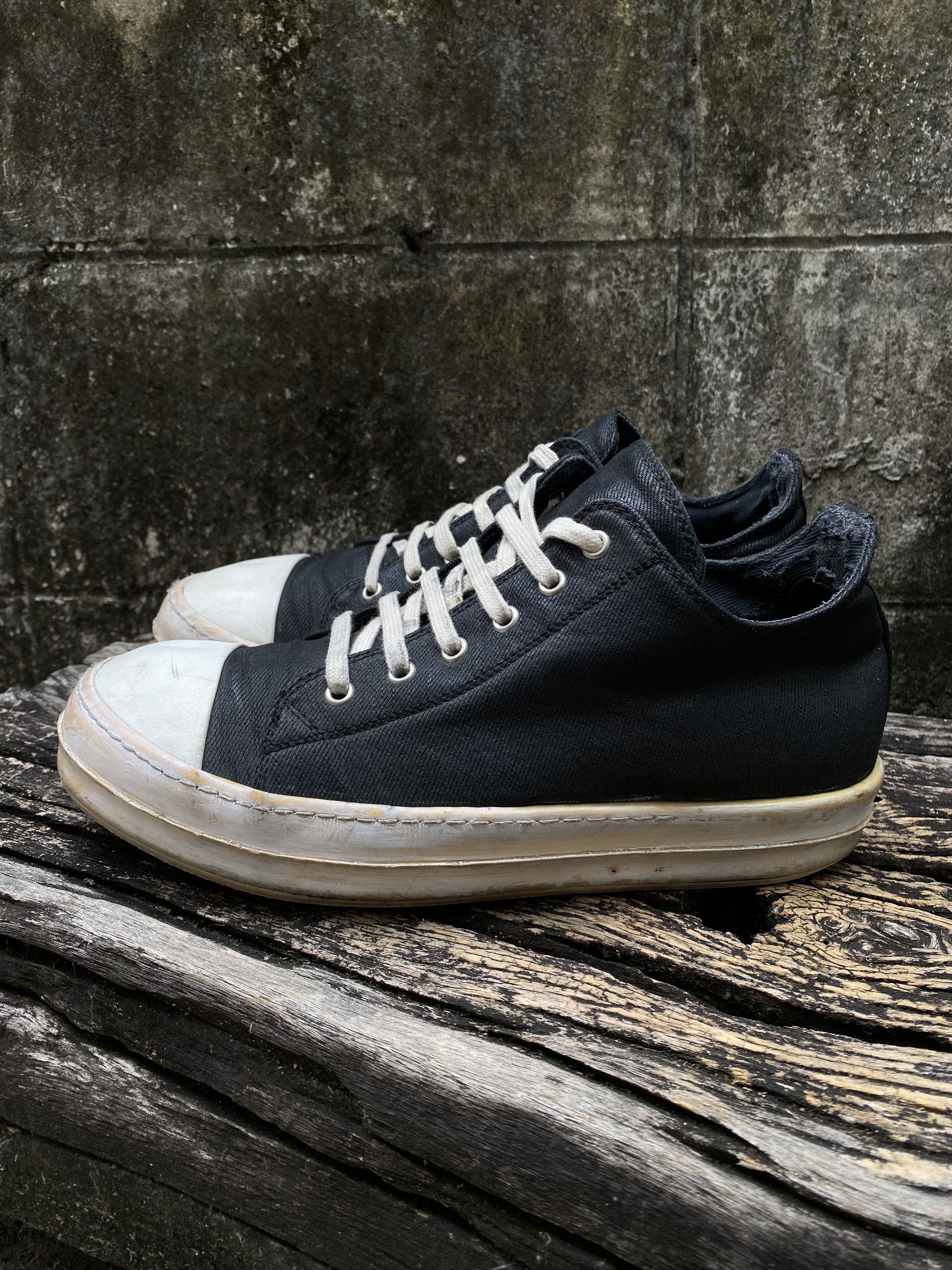 Rick Owens Drkshdw Rick Owens DRKSHDW Ramones Low Black Waxed Canvas Toe EU41.5 Size US 8.5 / EU 41-42 - 2 Thumbnail