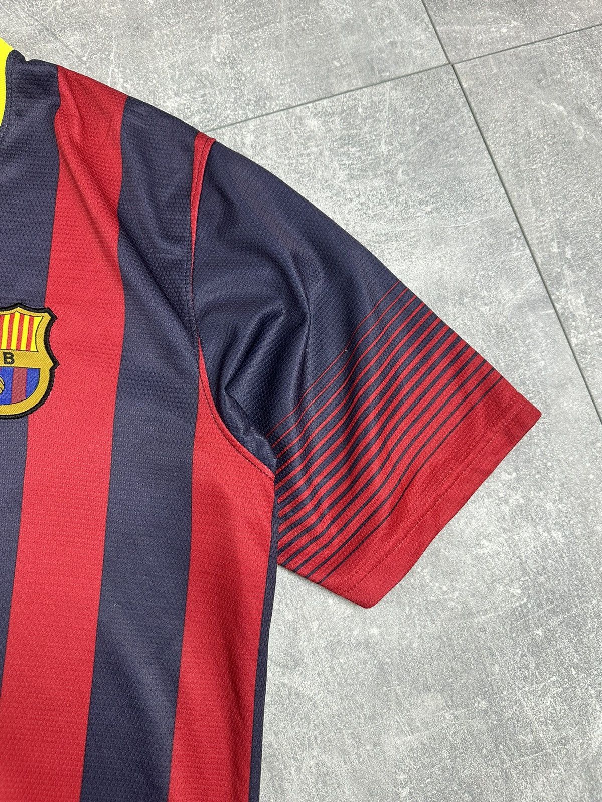 Nike Nike Barcelona FC Soccer Jersey Vintage Size US L / EU 52-54 / 3 - 11 Thumbnail