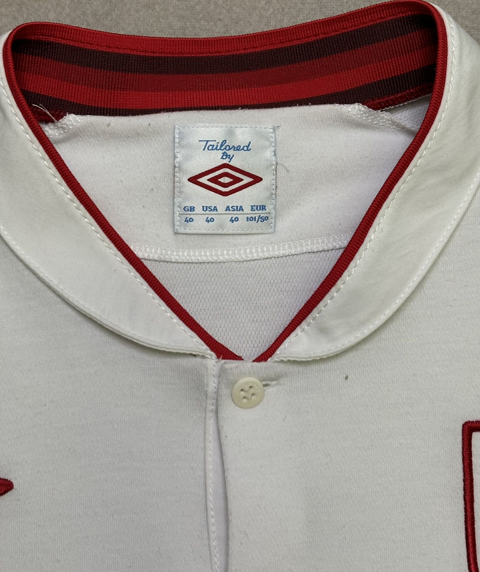 Umbro England 2012 #7 Umbro Football Jersey Size M/L Size US L / EU 52-54 / 3 - 13 Thumbnail