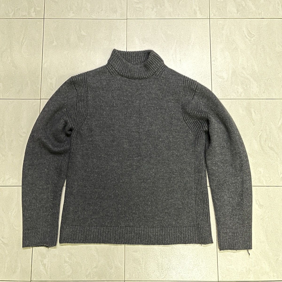 Gucci Vintage Gucci Knit Mockneck Longsleeve Shirt Size S / US 4 / IT 40 - 1 Thumbnail