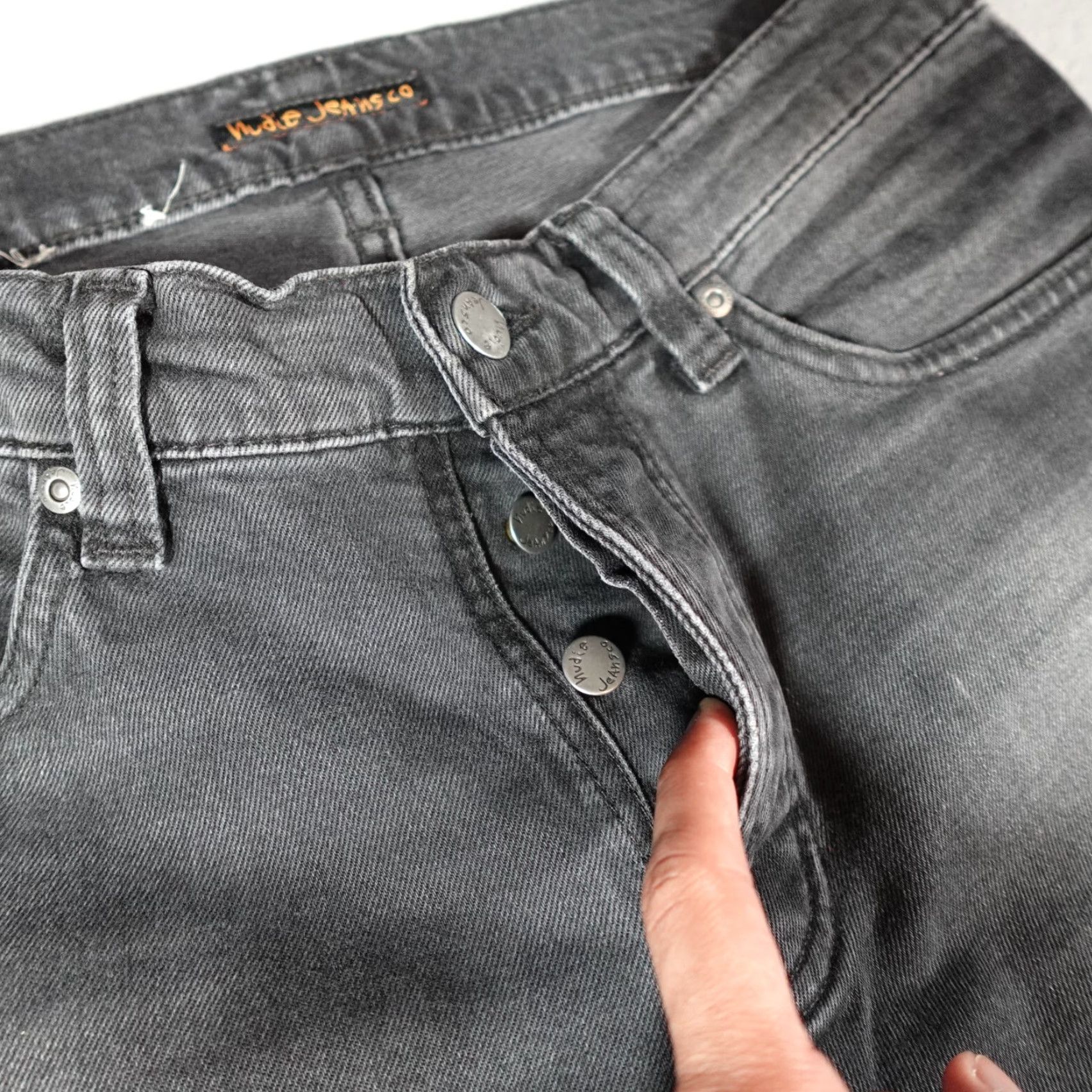 Nudie Jeans Nudie Jeans Grim Tim Gray Skinny Jeans Womens 30 Waist 24.5 Inseam Mid Rise Button Fly Size 30" / US 8 / IT 44 - 2 Thumbnail